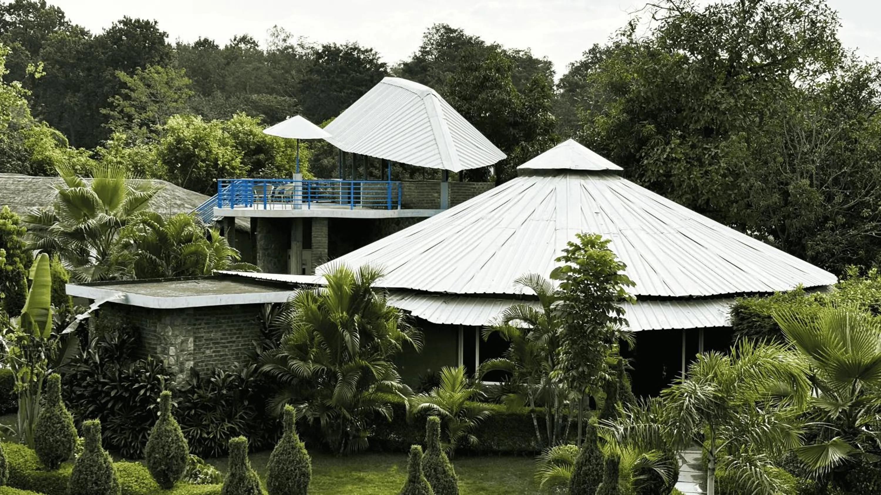 Garden in juSTa Lazy Haven Corbett, Uttarakhand
