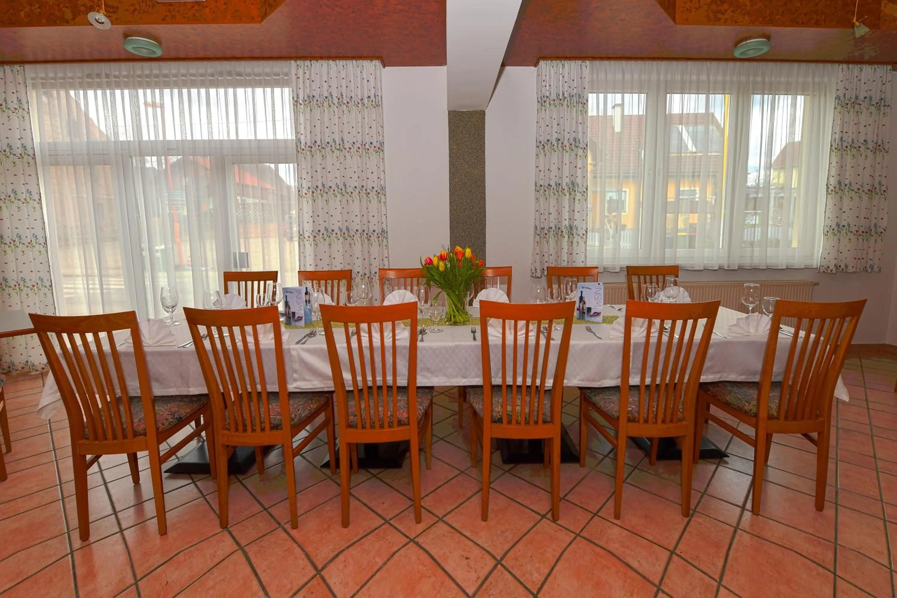 Food and drinks in sWirtshaus M&N