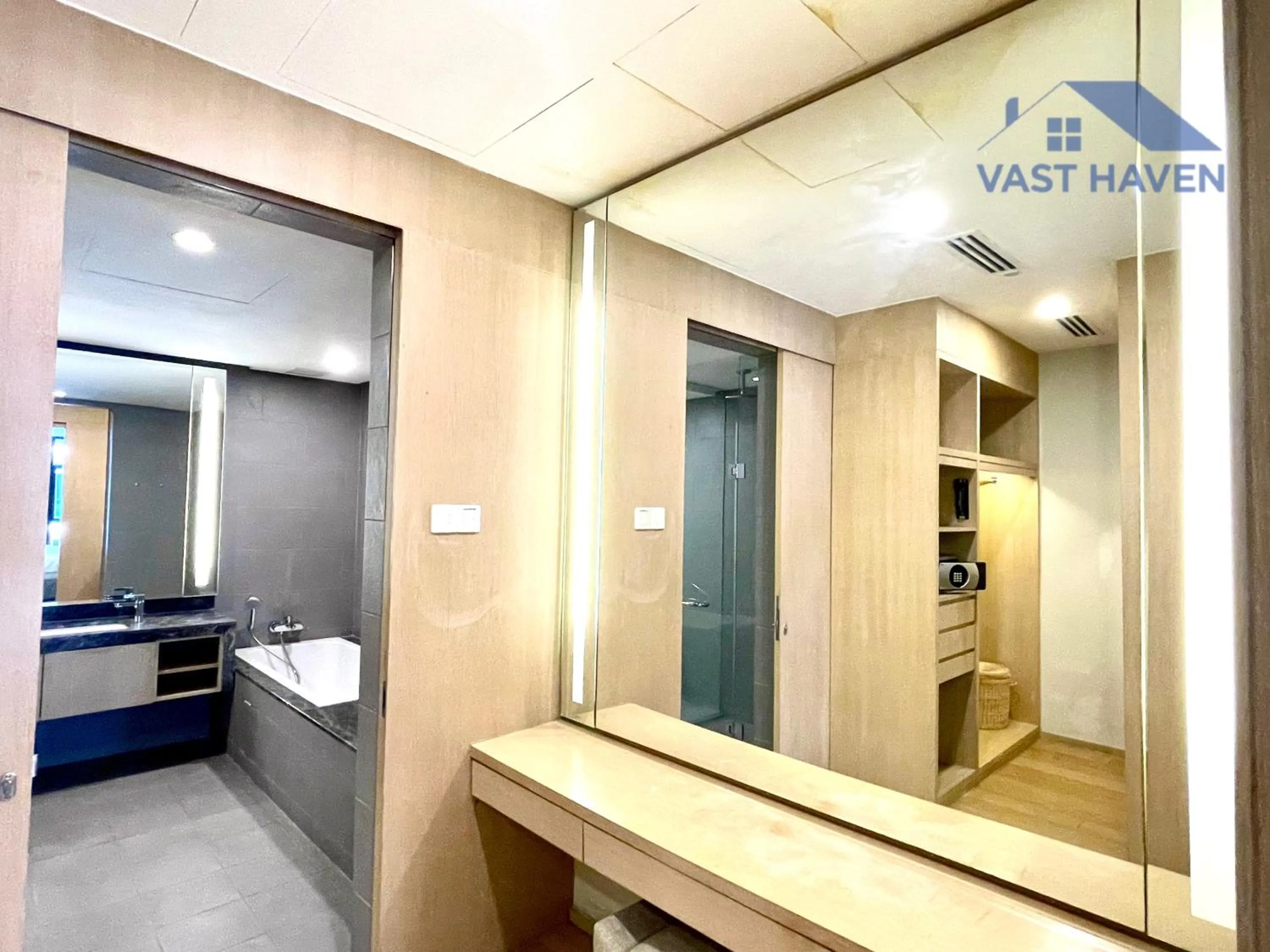 Toilet in 188 Suites KLCC by VastHaven