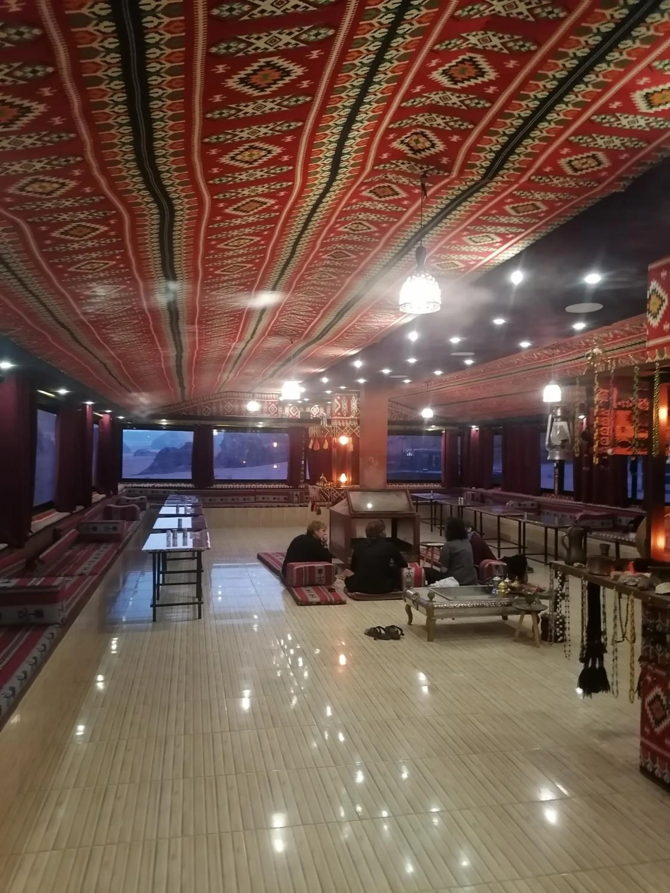 Living room in Wadirum winter