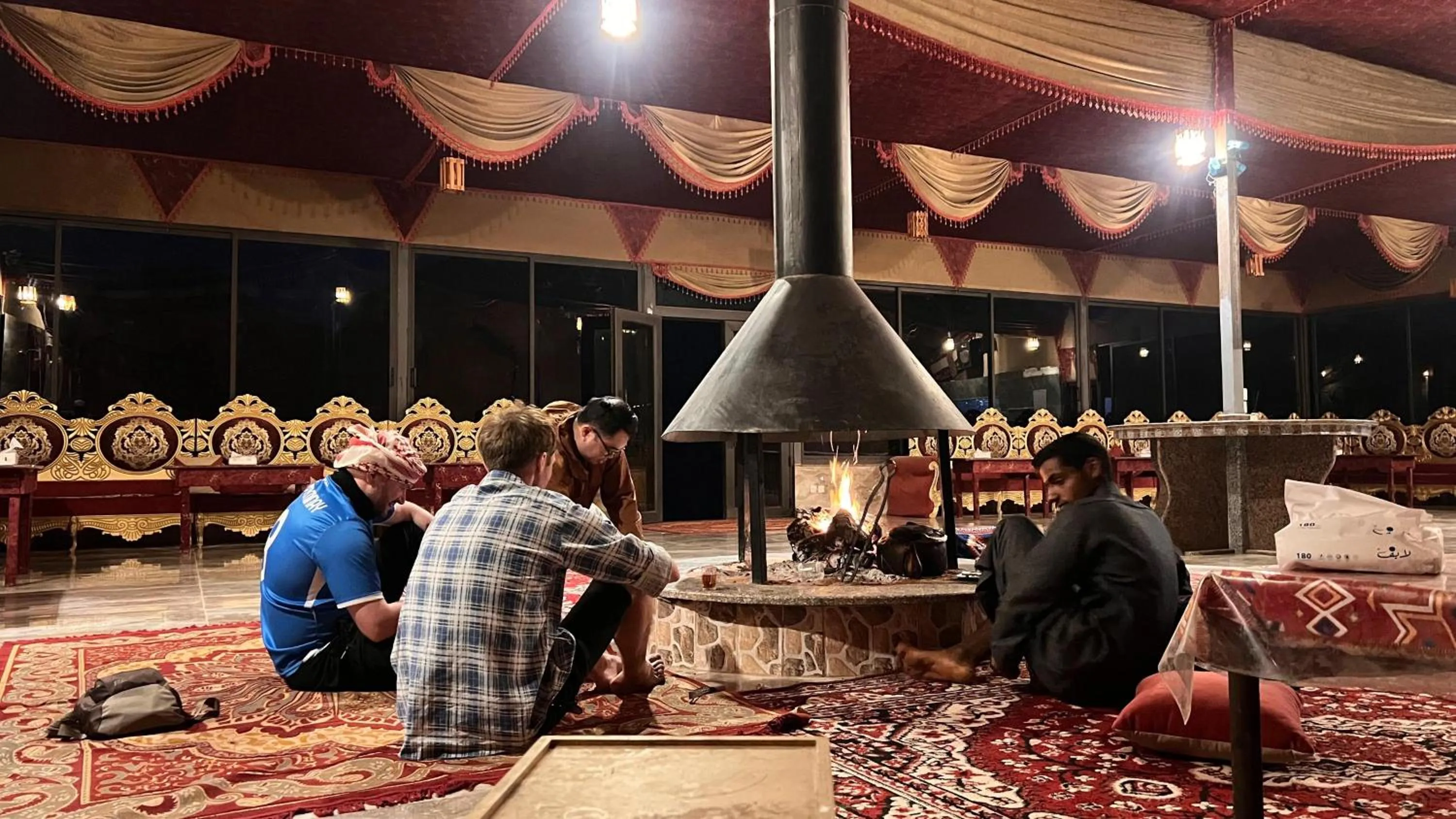 People in Wadirum winter