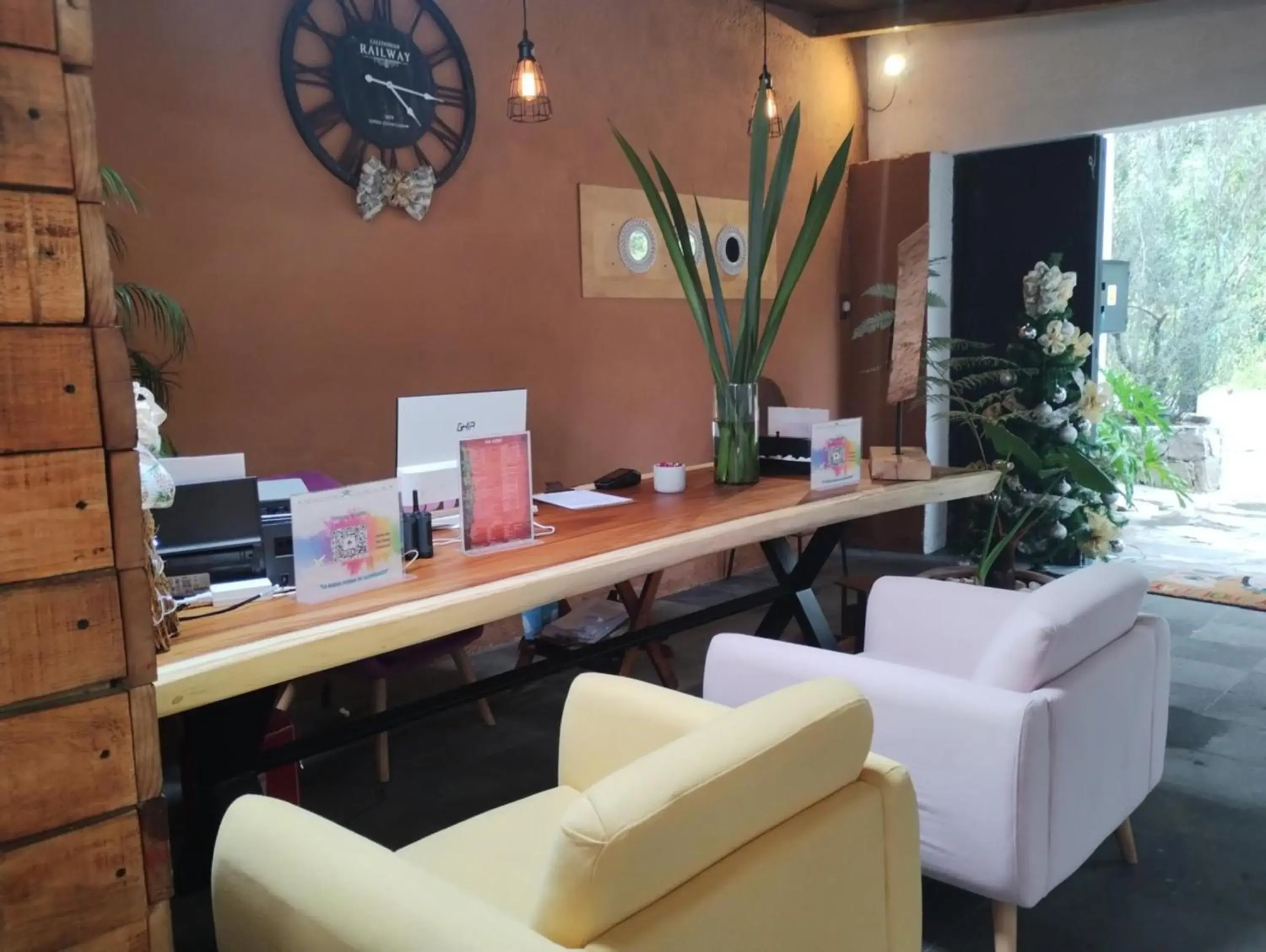 Lobby or reception in Encino House Hotel Boutique Lobby or reception in Encino House Hotel Boutique