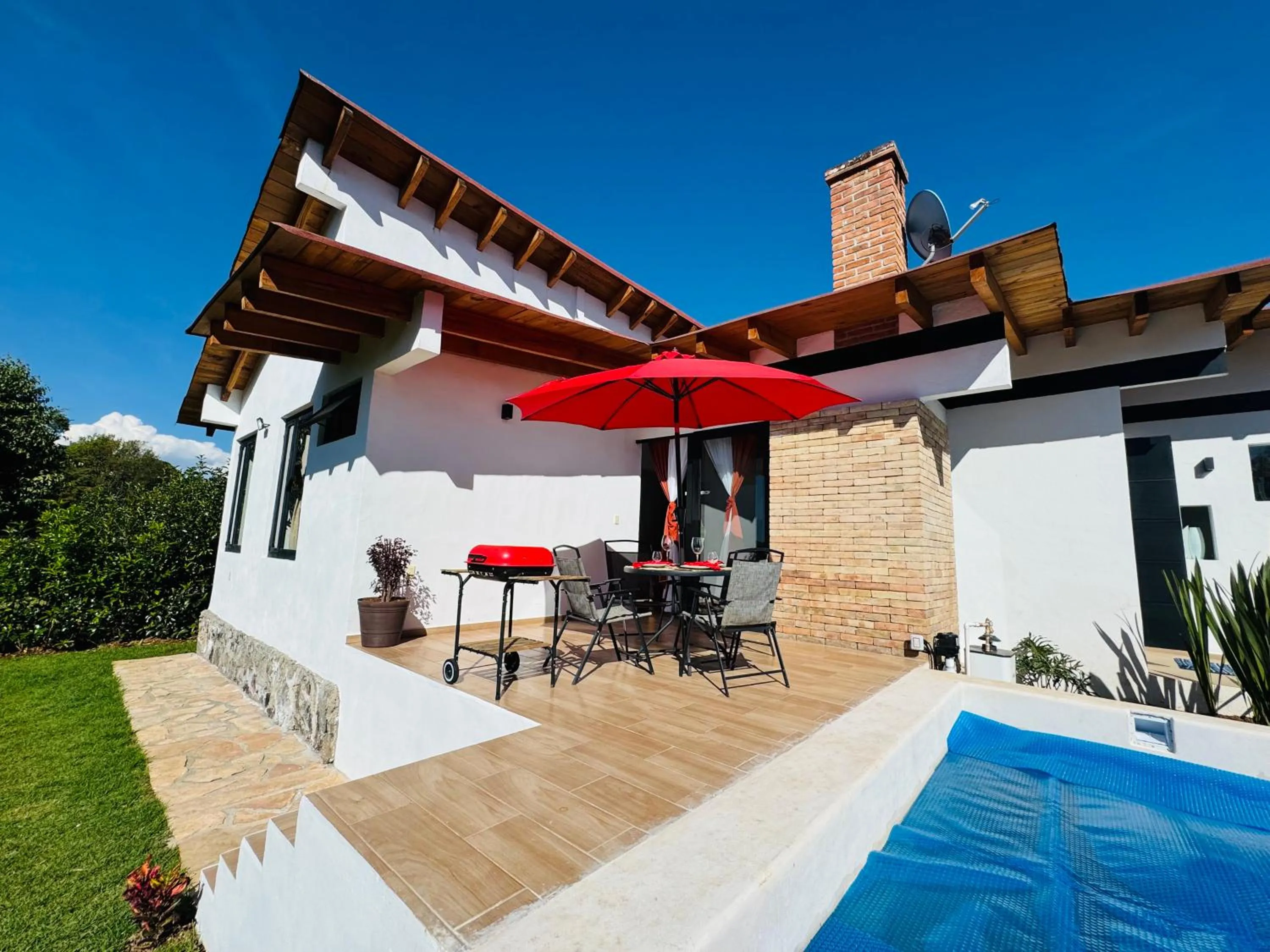 Property building in Encino House Hotel Boutique