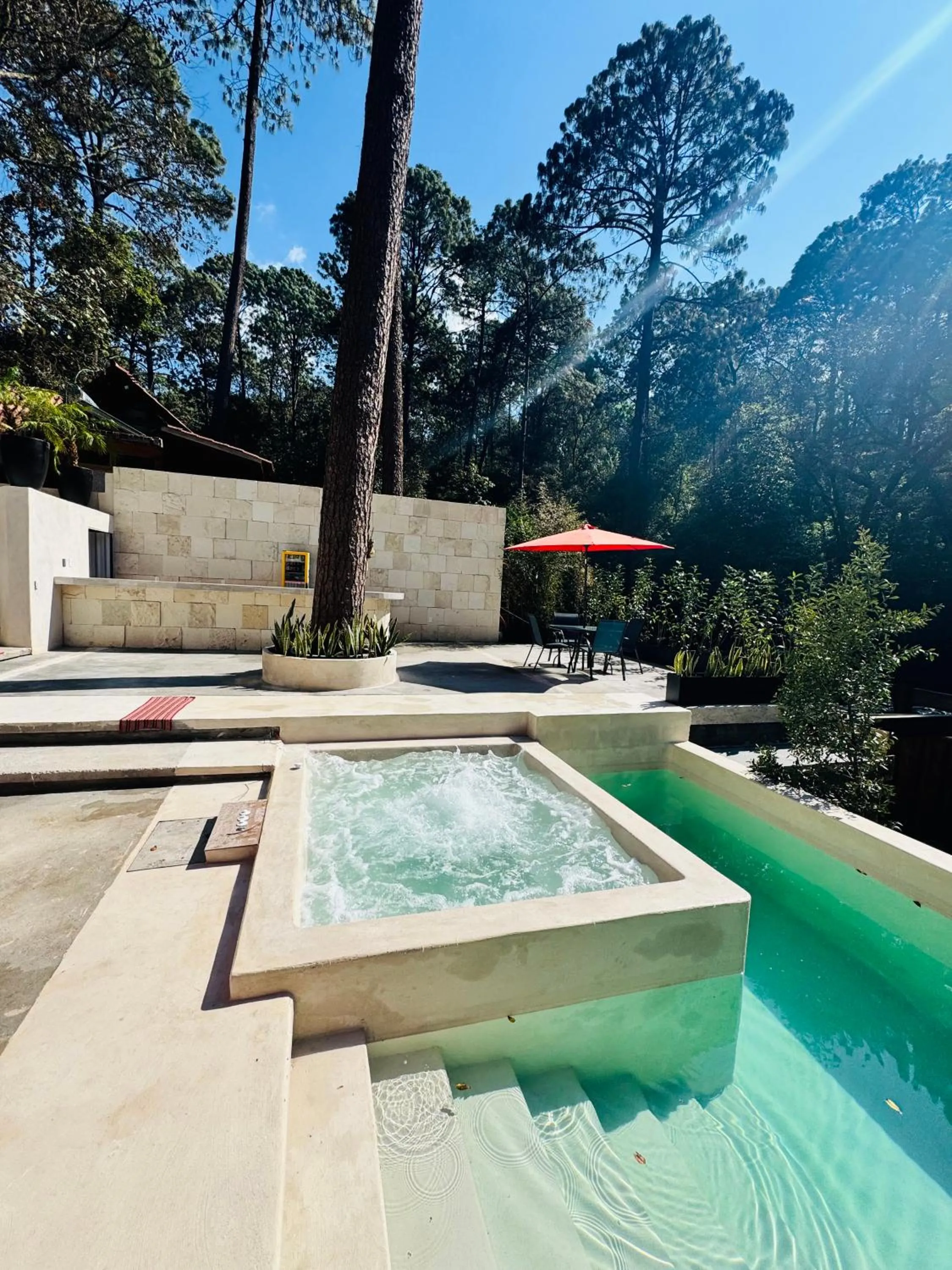 Encino House Hotel Boutique