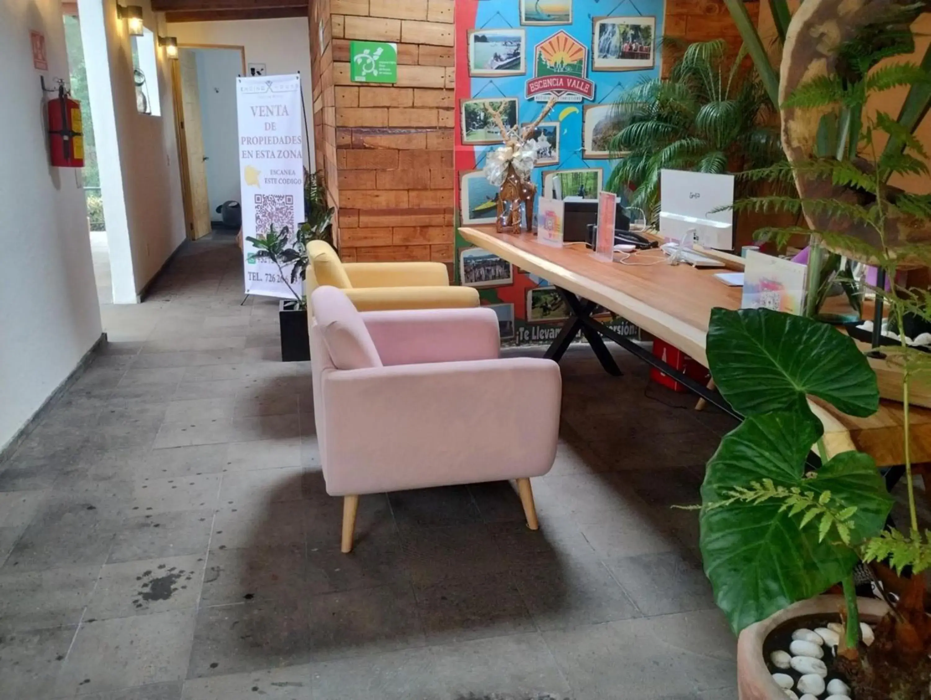 Lobby or reception in Encino House Hotel Boutique Lobby or reception in Encino House Hotel Boutique