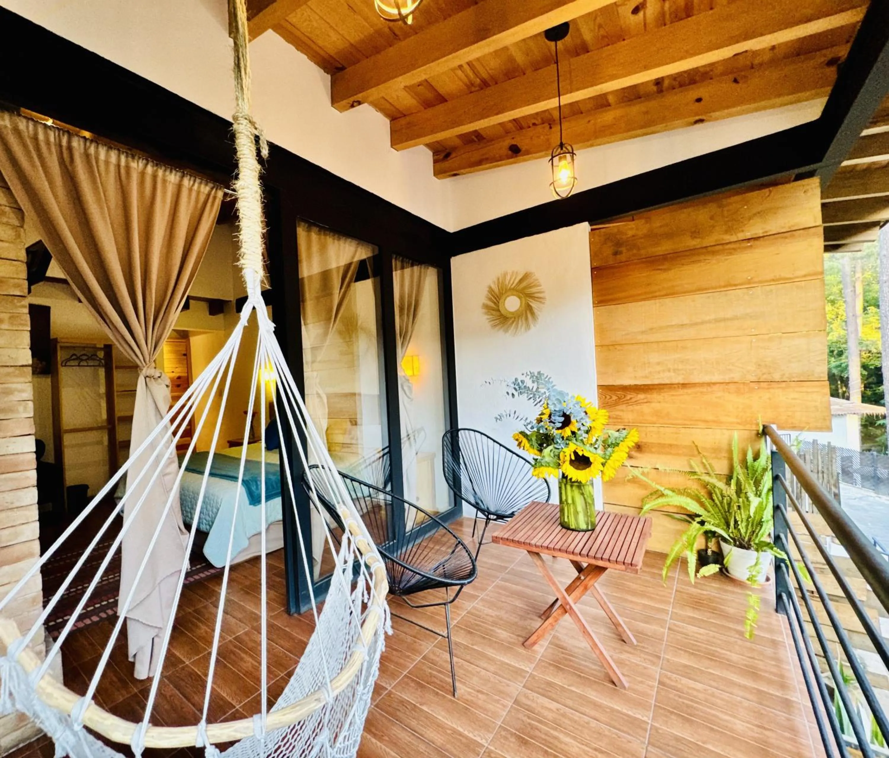 Patio in Encino House Hotel Boutique