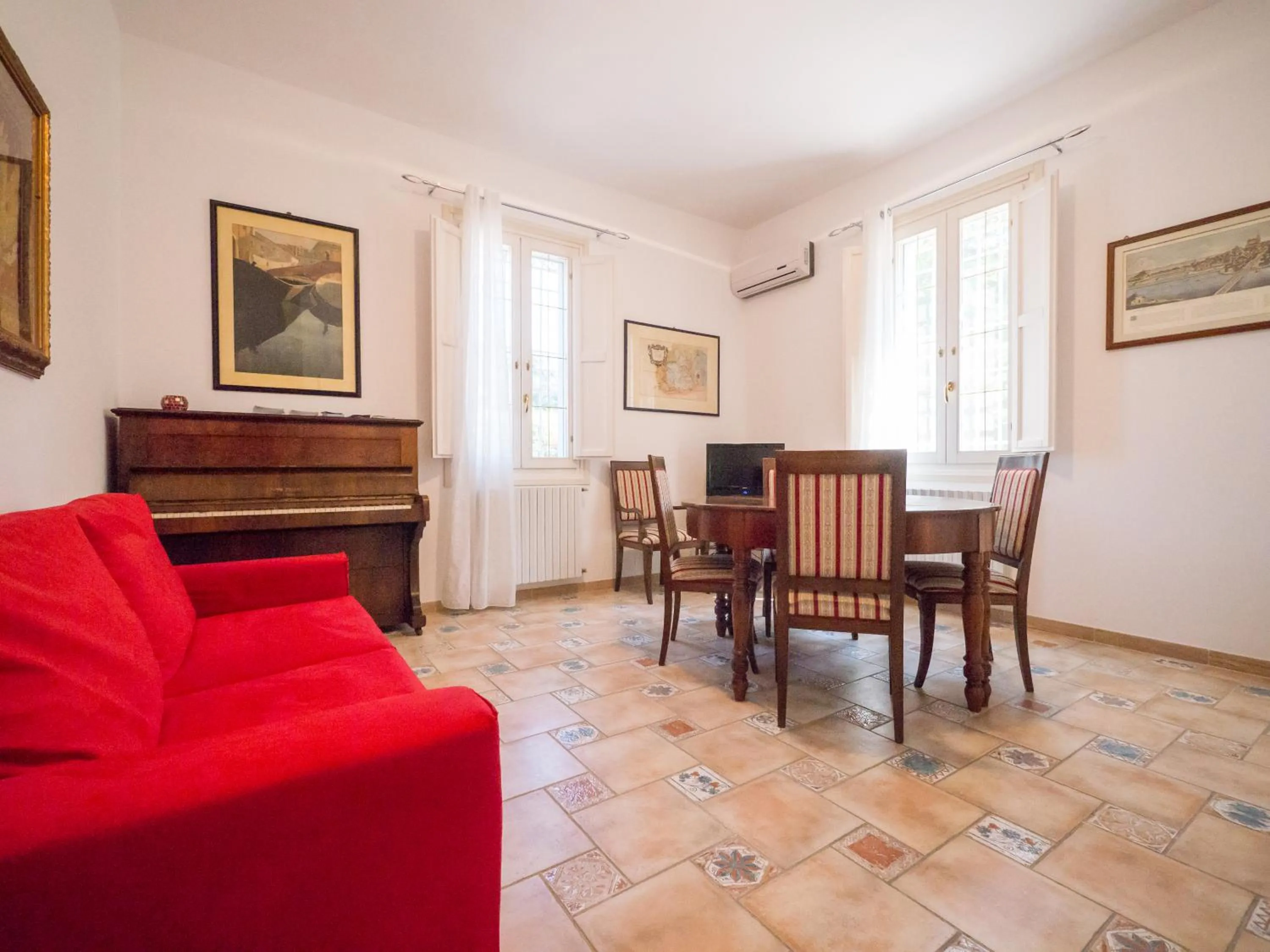 Living room in Villa Bellini Room&Breakfast