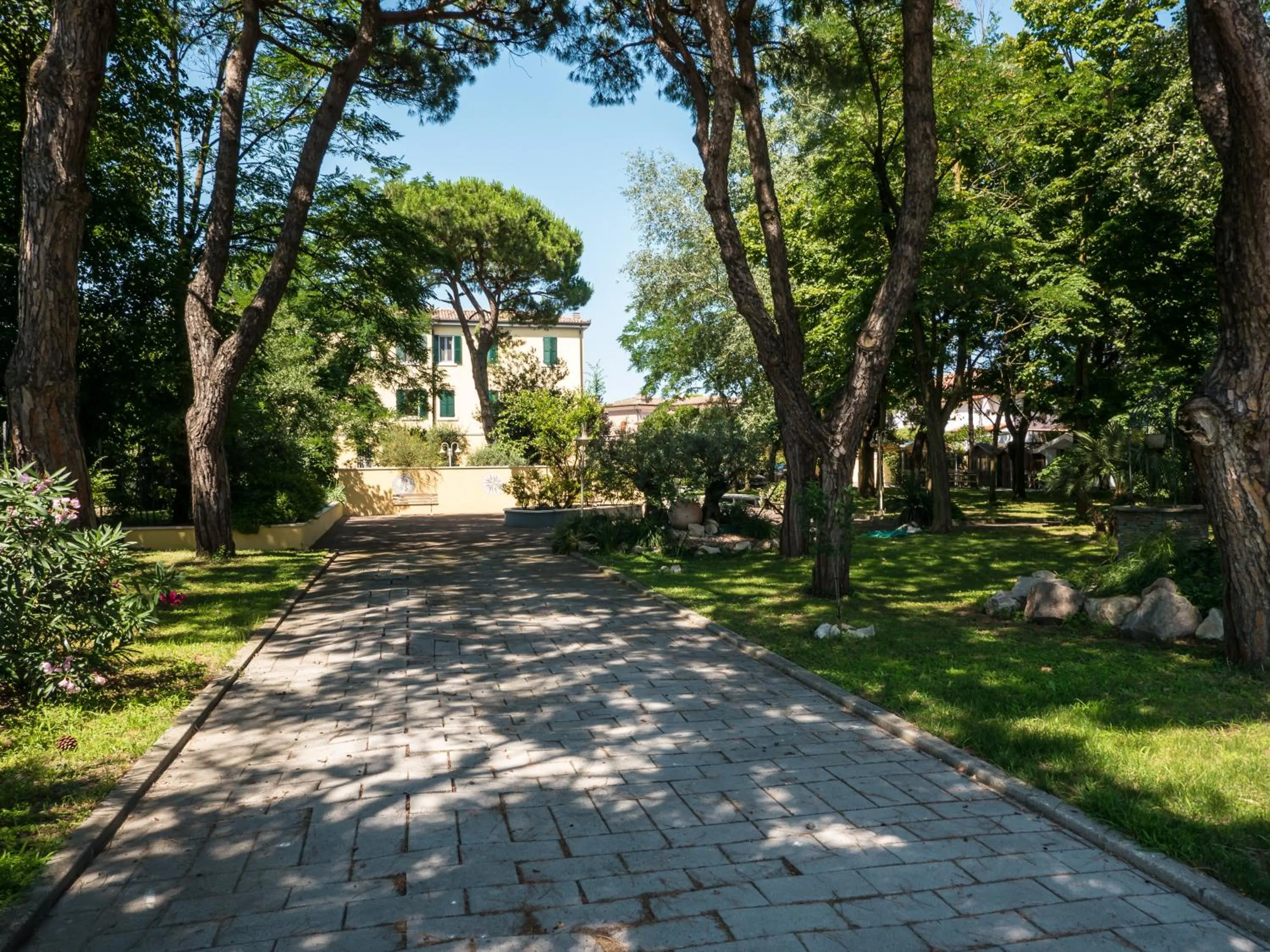 Spring in Villa Bellini Room&Breakfast