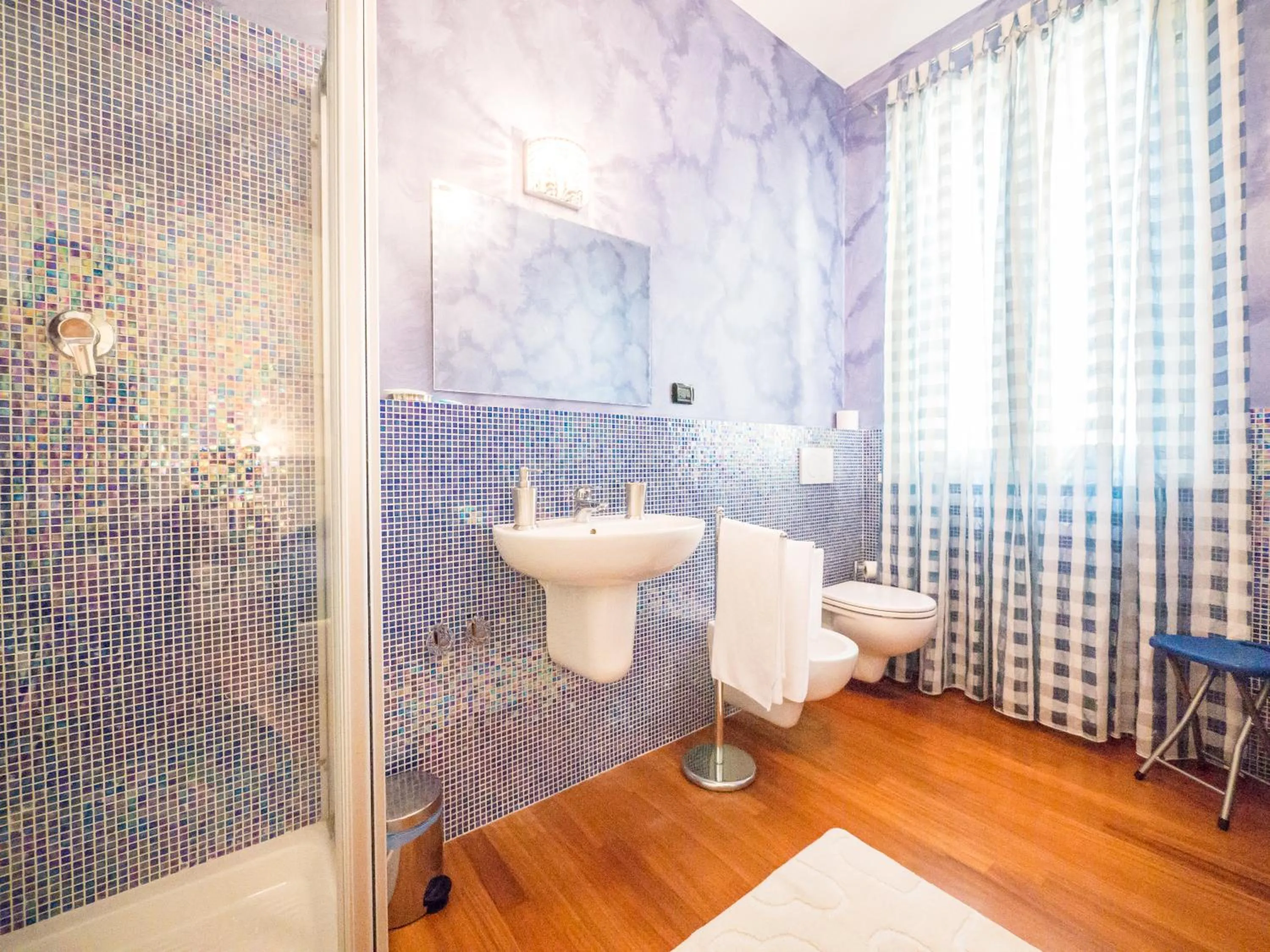 Bathroom in Villa Bellini Room&Breakfast