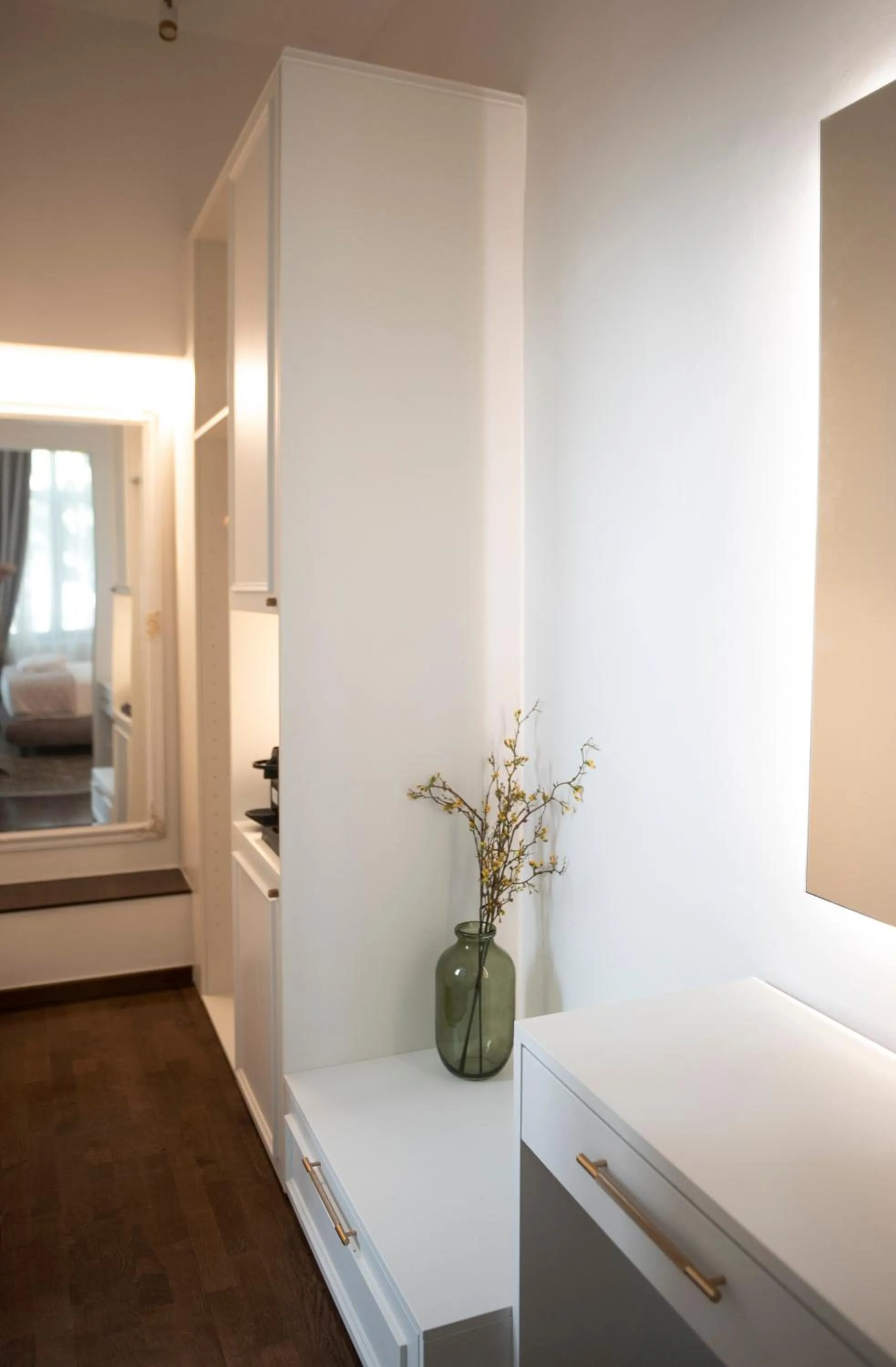 Decorative detail in Jensen Luxury Suites