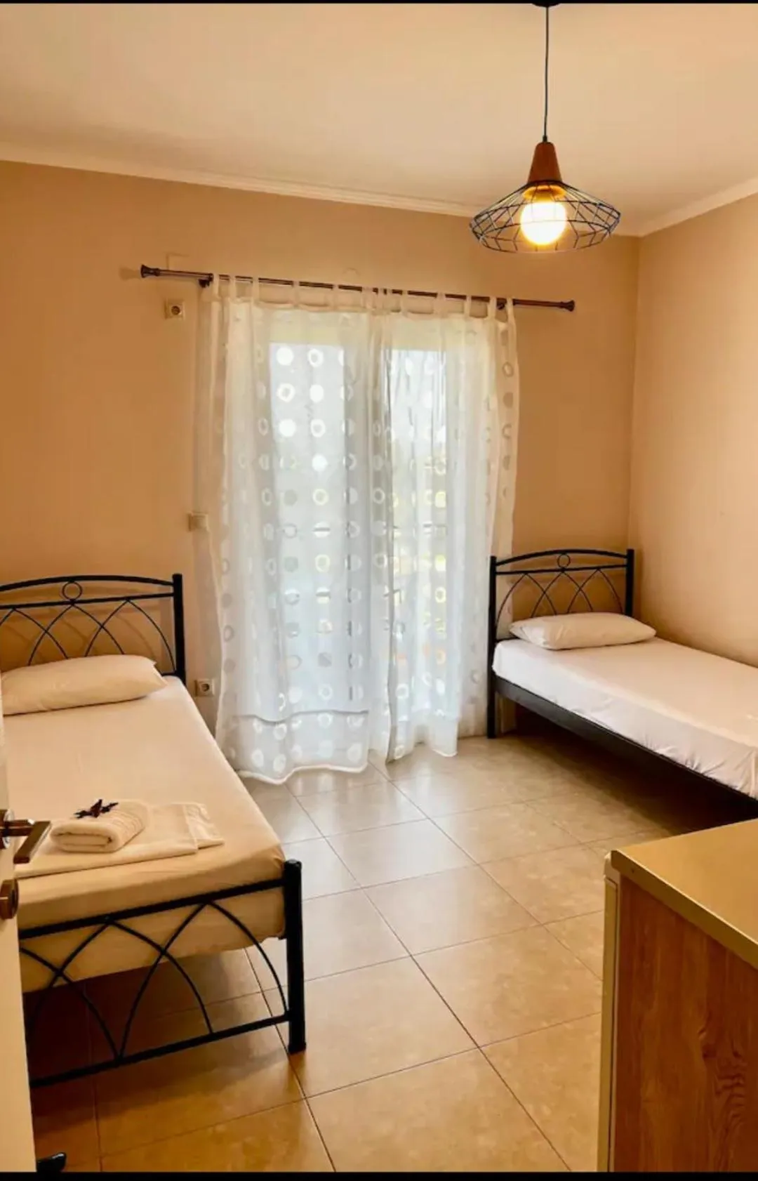 Bed in Valedina Rooms