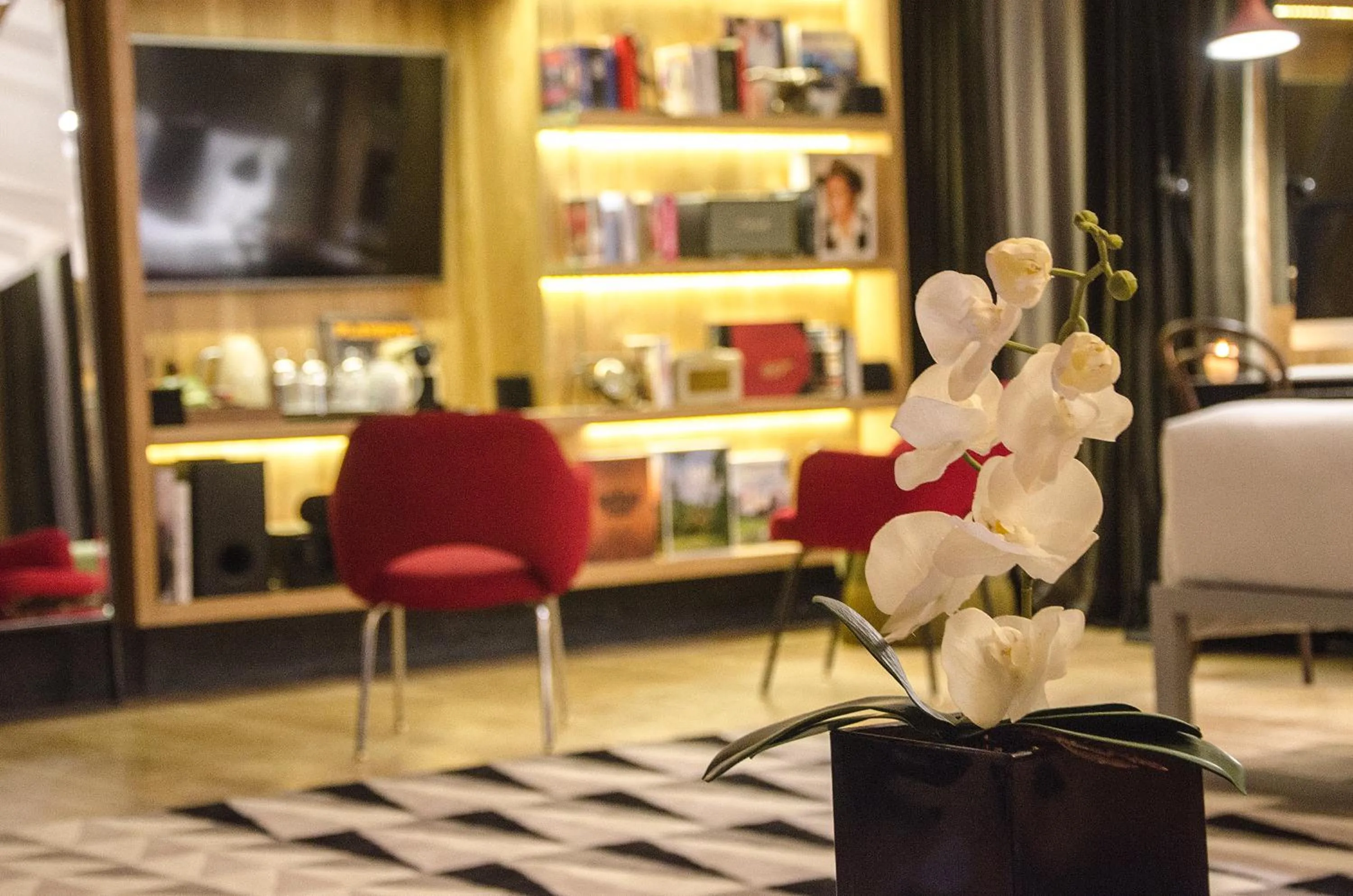 Decorative detail in Browns Central Hotel