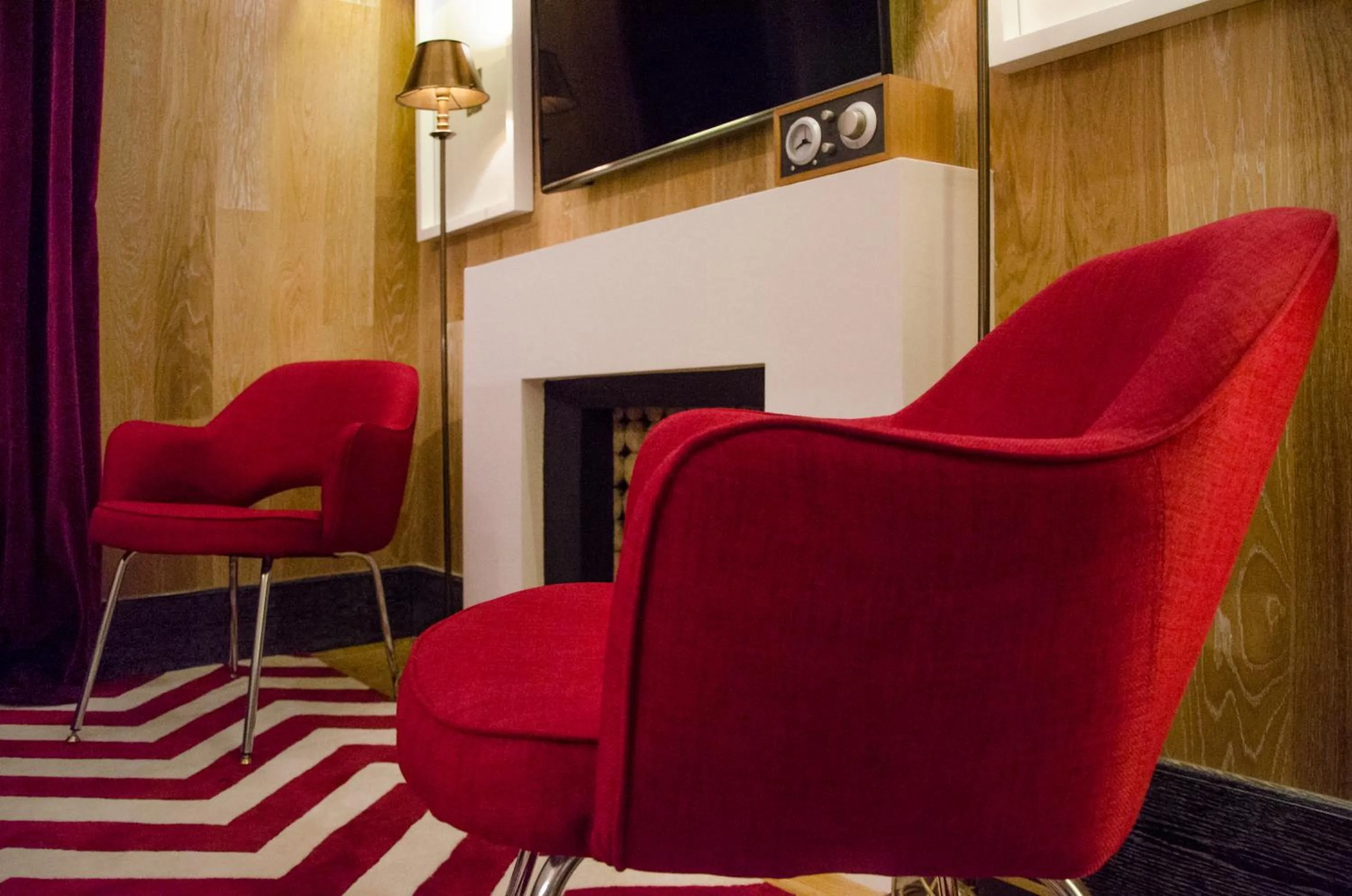 Decorative detail in Browns Central Hotel