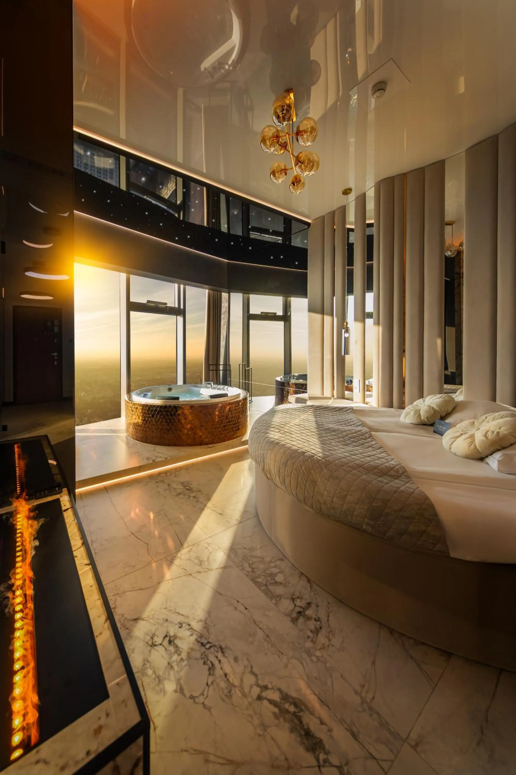 Bed in Sky Tower Apartamenty - In The Sky Apartments