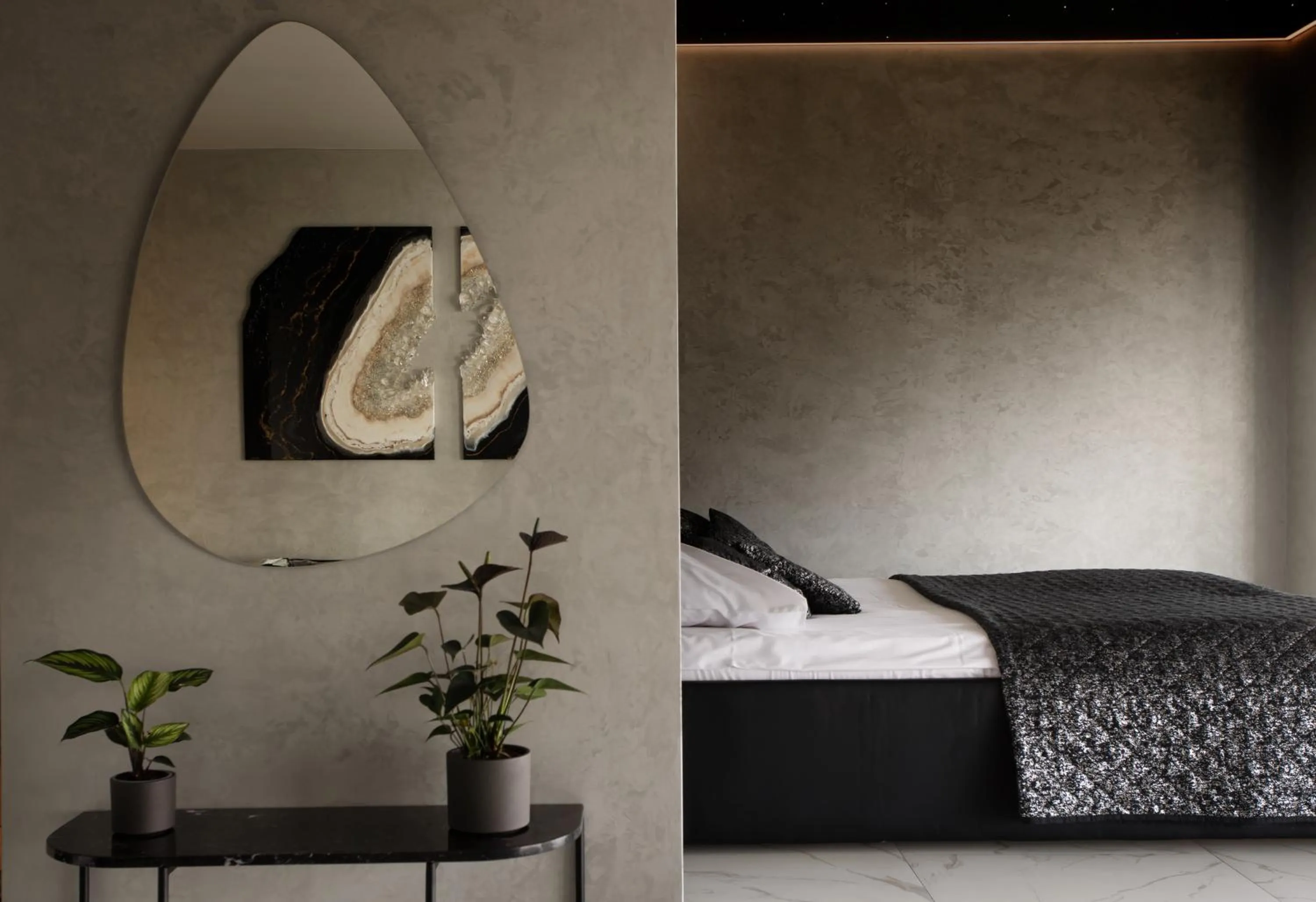 Bed in In The Sky - Apartamenty w Sky Tower