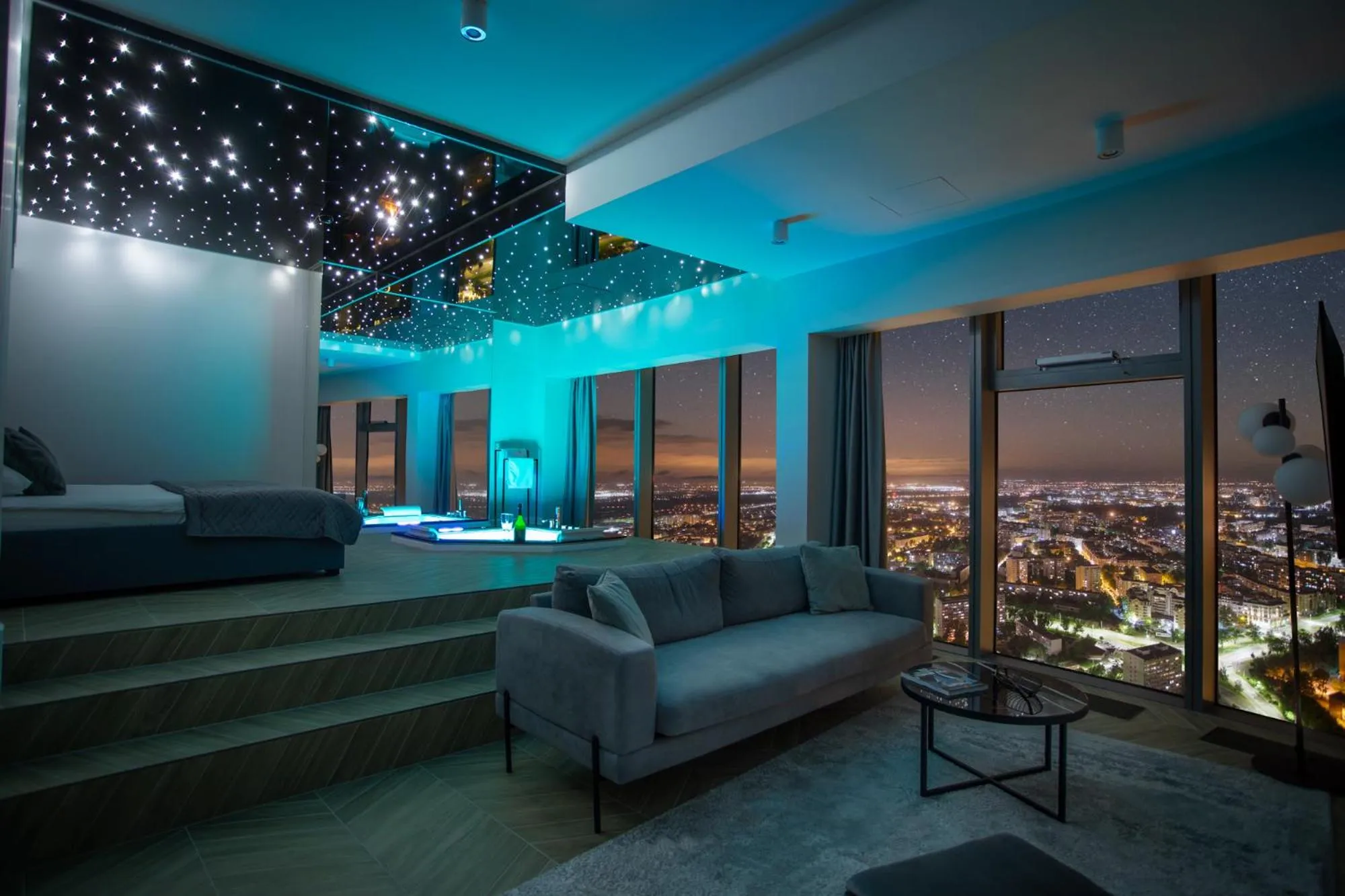 Night in In The Sky - Apartamenty w Sky Tower