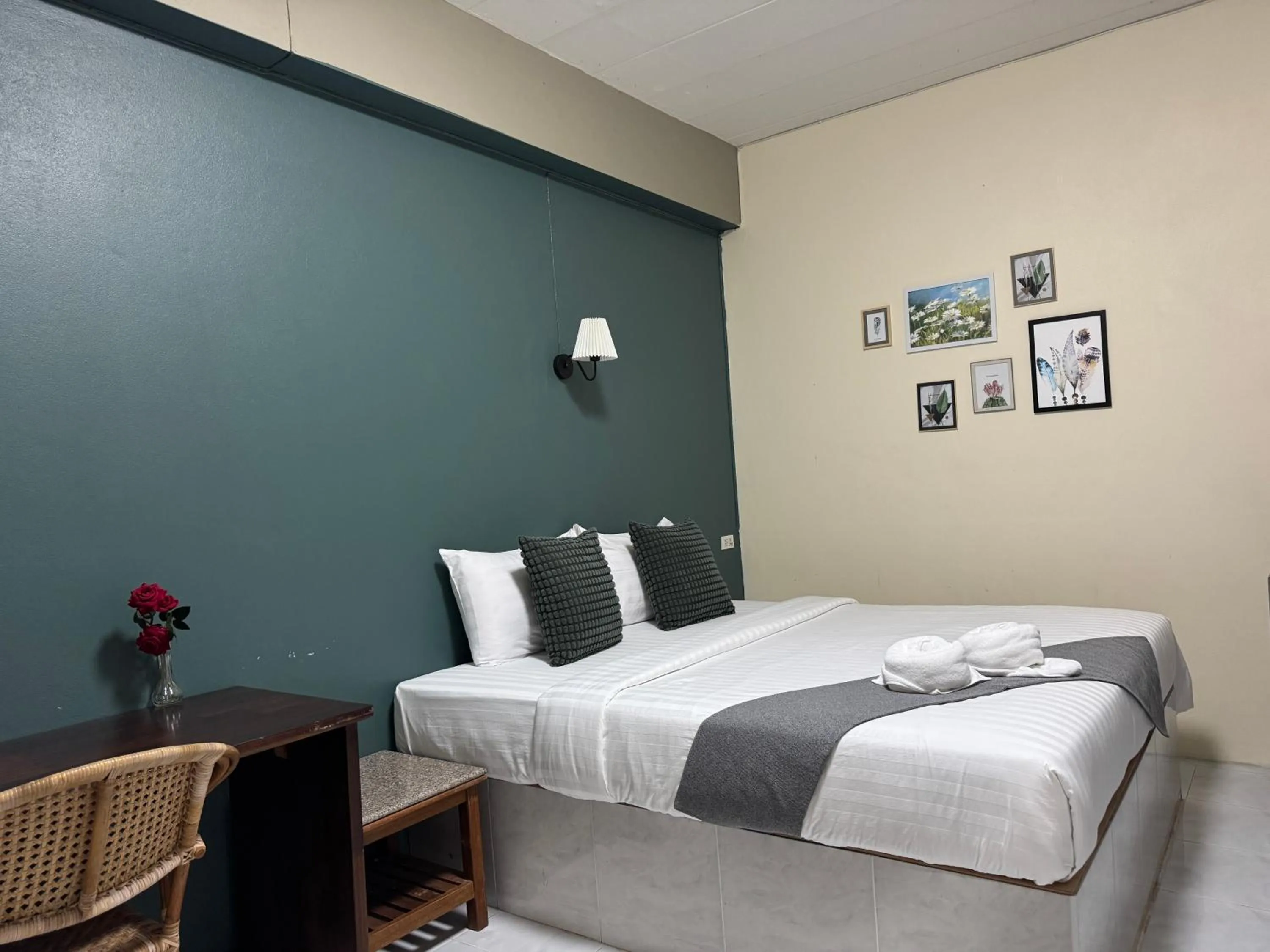 Bed in Paksina Hotel