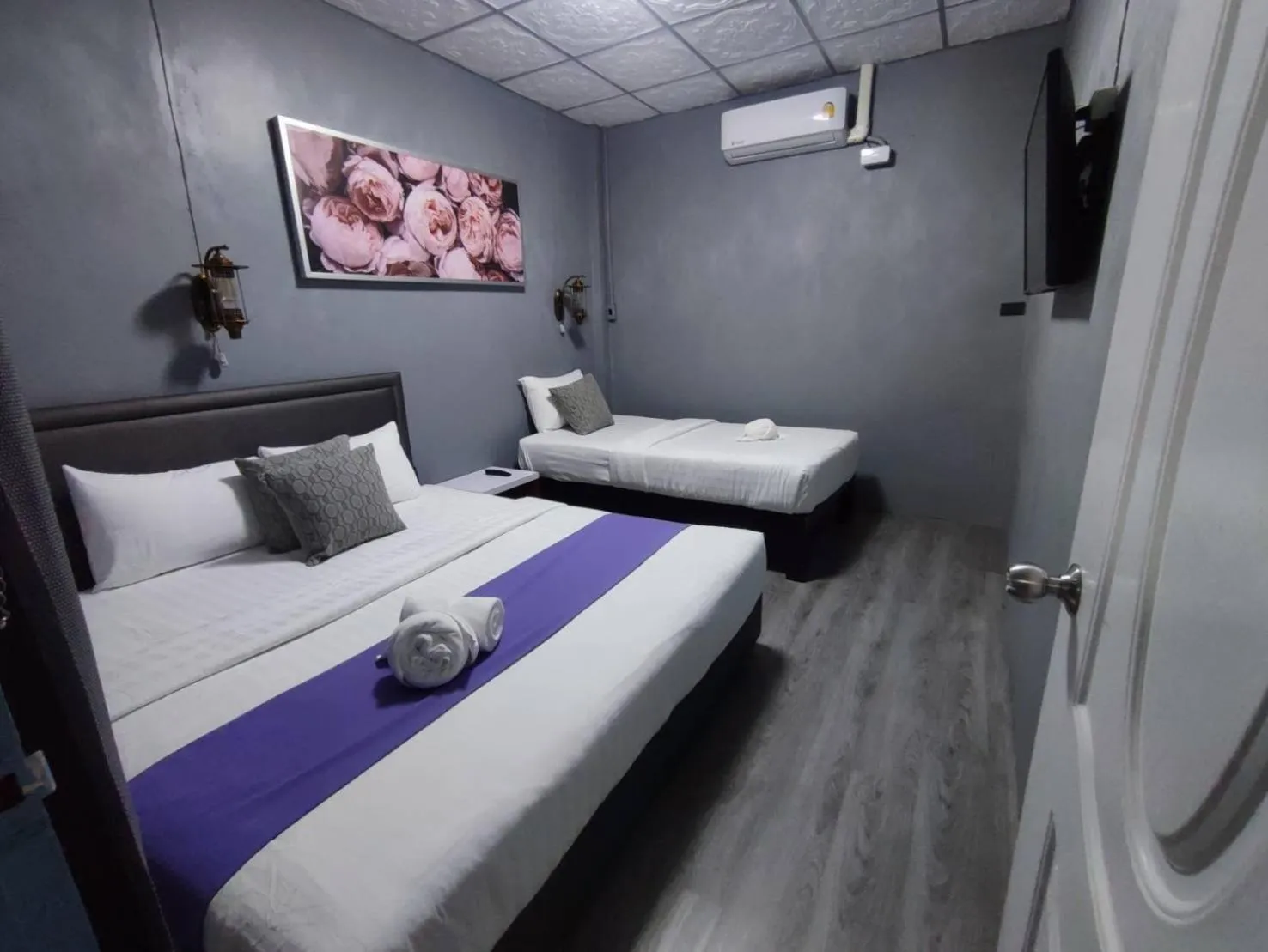 Bed in Paksina Hotel