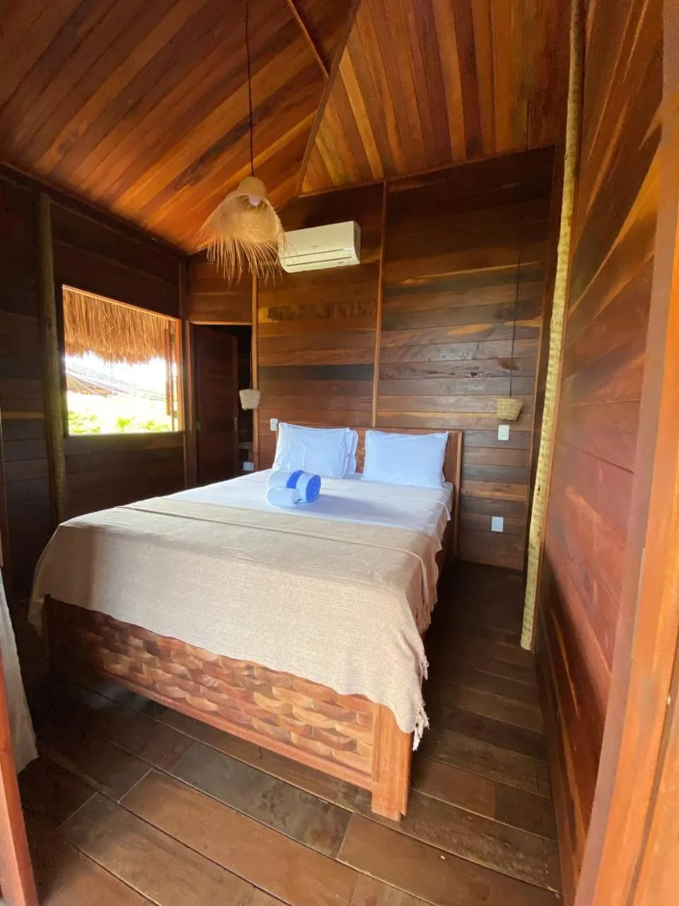 Photo of the whole room, Bed in Villa Caravelas Praia de Moitas
