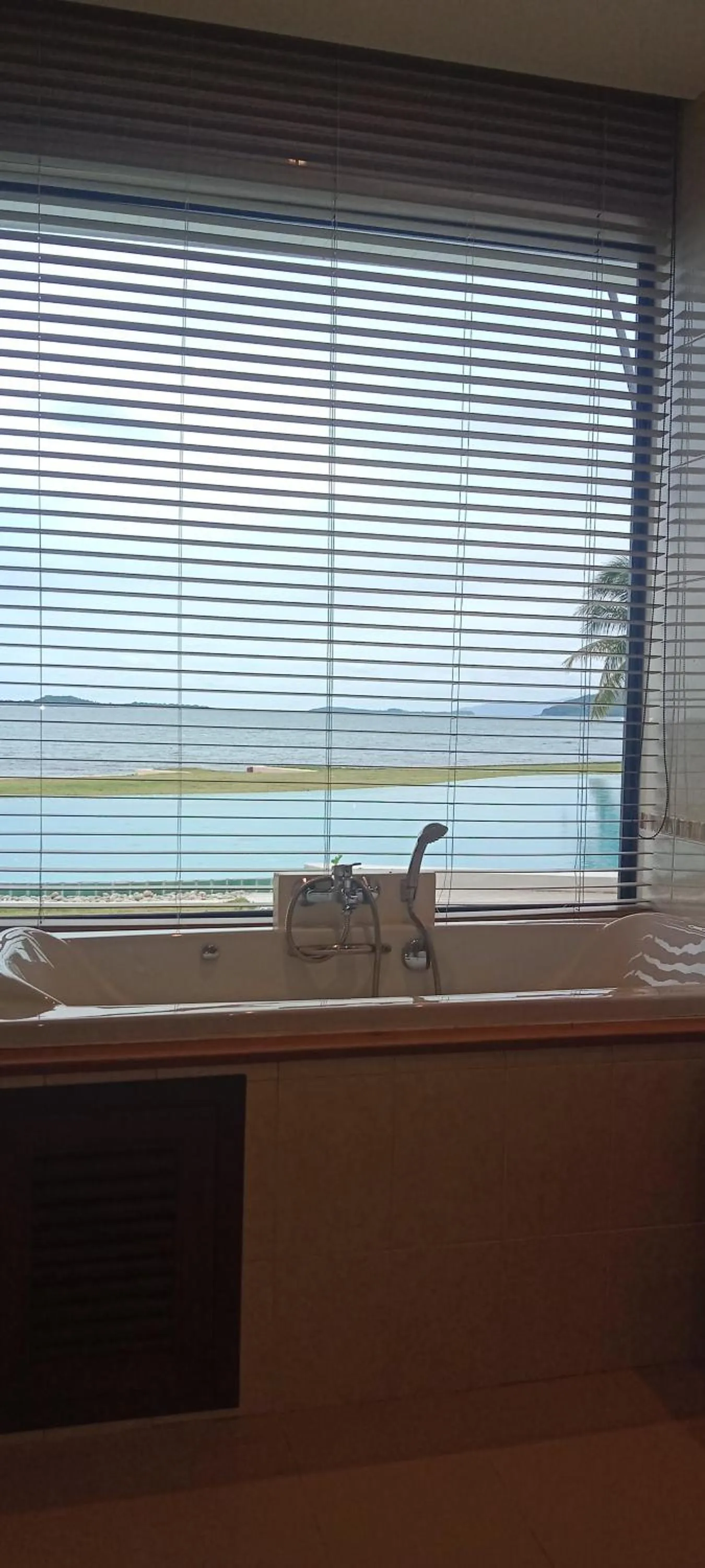 Hot Tub in Baan Tasha