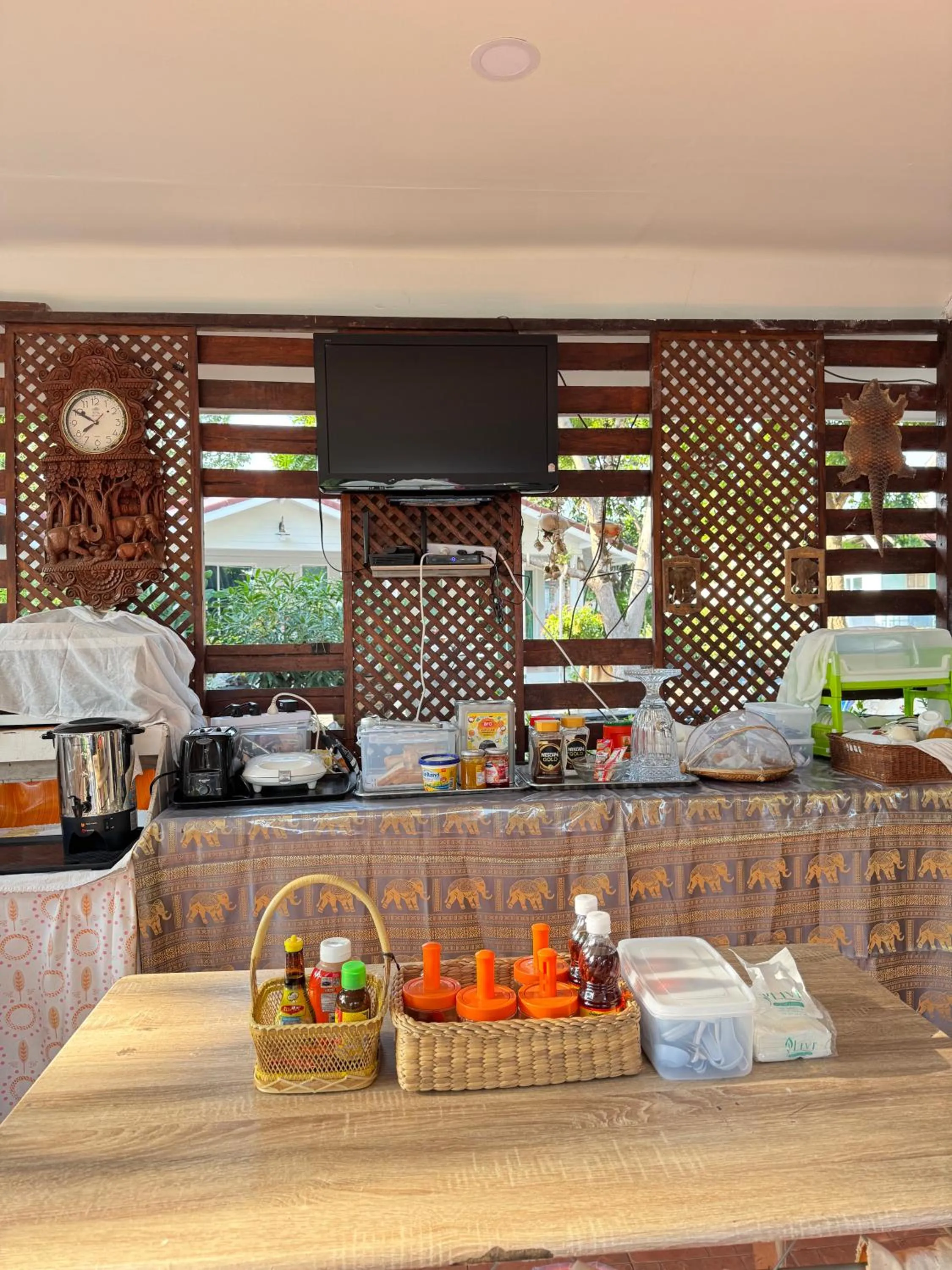 Breakfast in Rang Noknoy Resort at Kohlarn