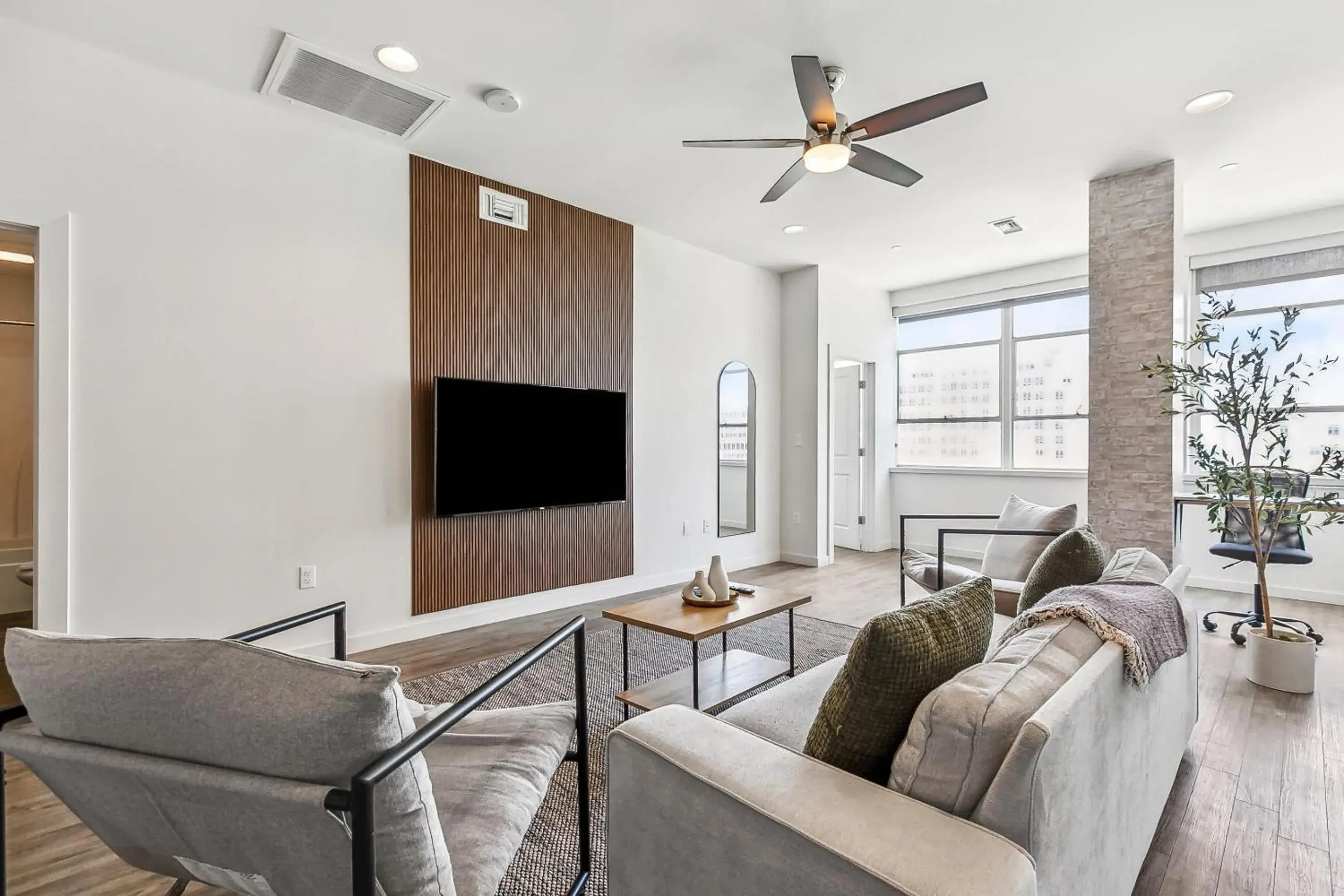 Entire High-Rise Apartment - 2BD Entire High-Rise Apartment - 2BD