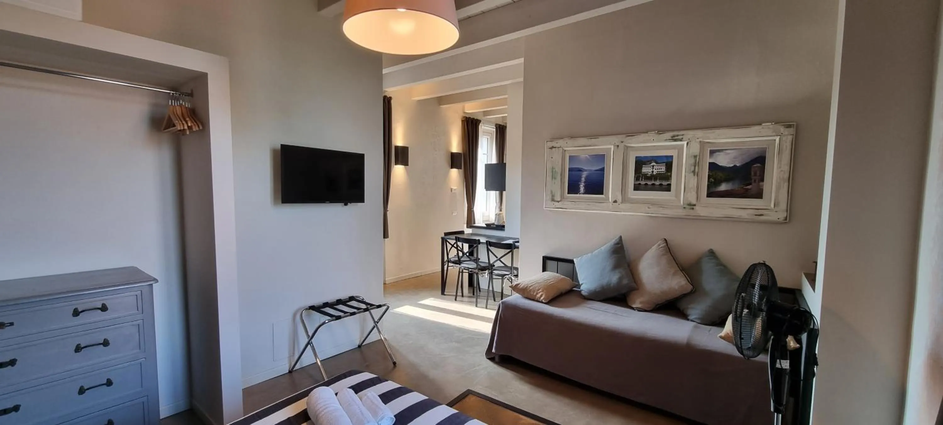 Photo of the whole room in Balbianino