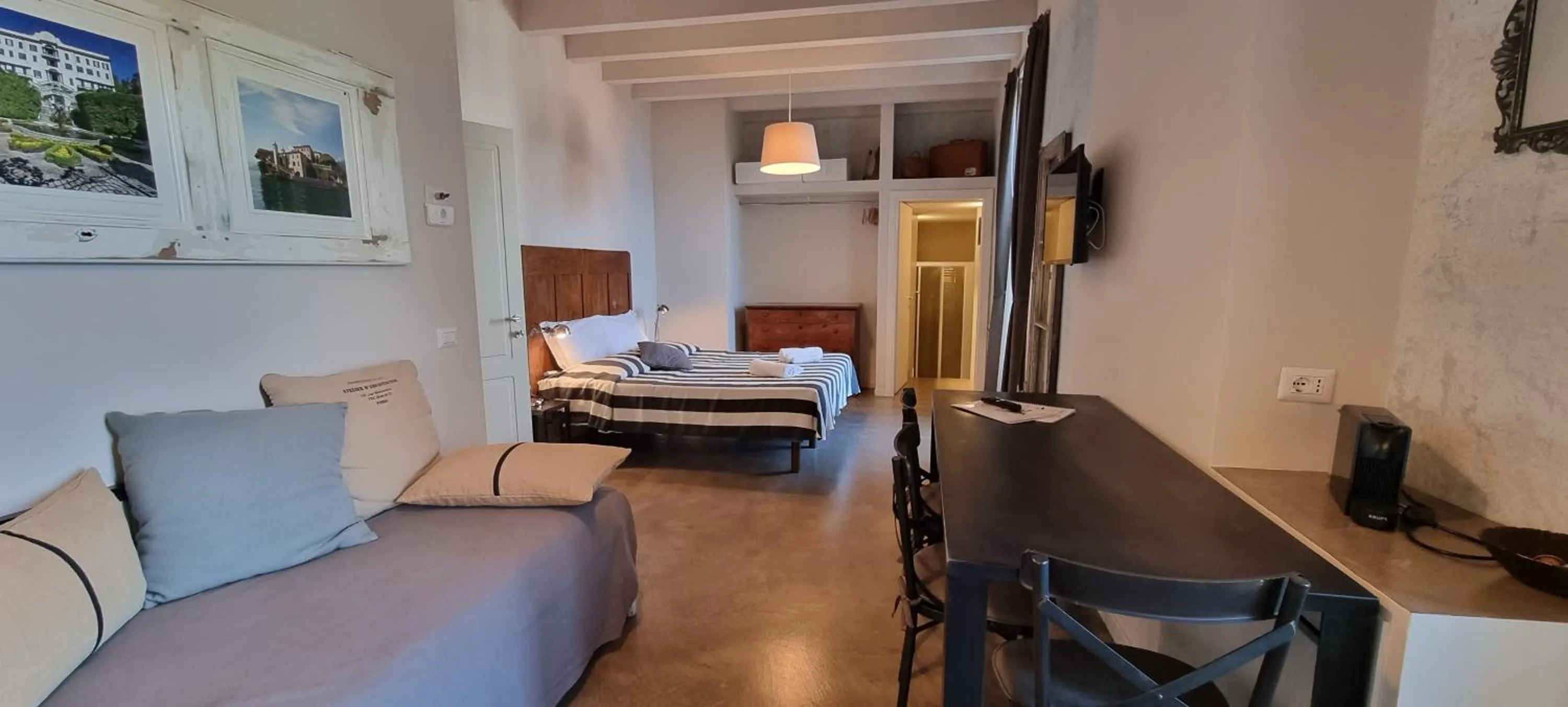 Photo of the whole room in Balbianino