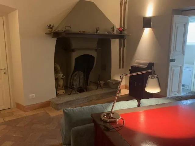 Photo of the whole room in Balbianino