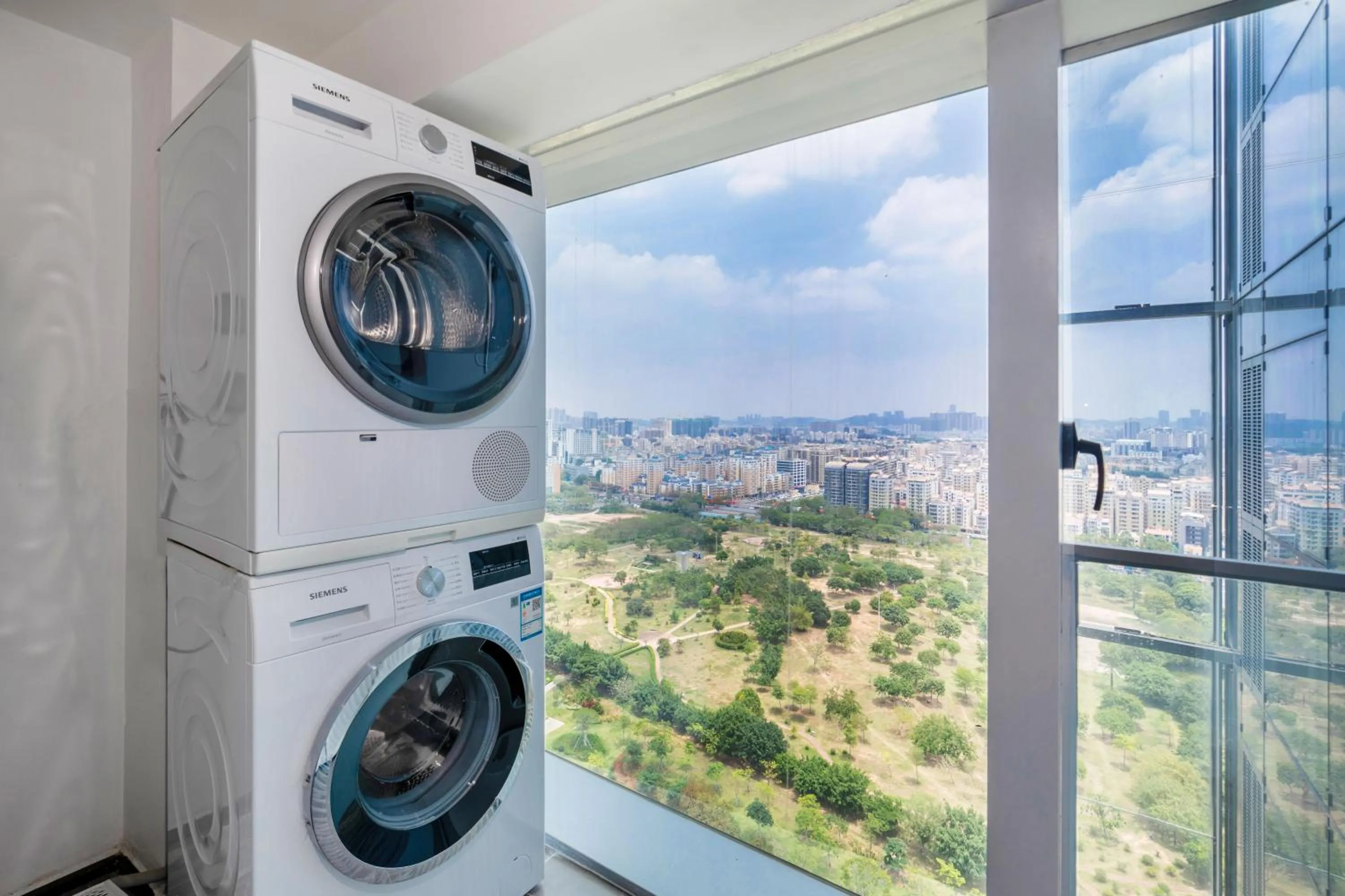 City view in Xinghe Times Apartment - Shenzhen North Railway Station