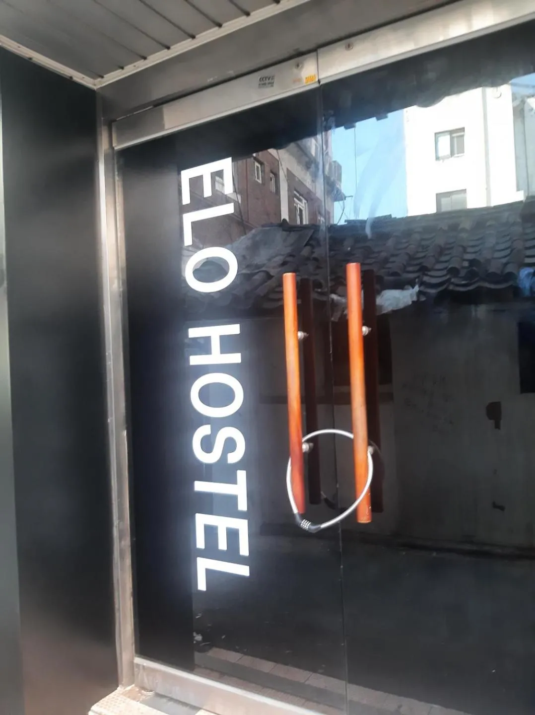 ELO Hostel