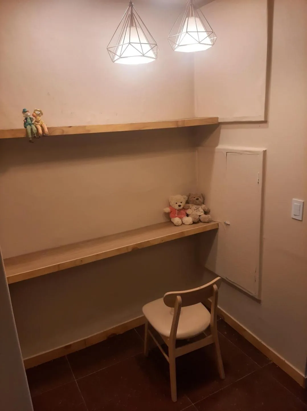 ELO Hostel