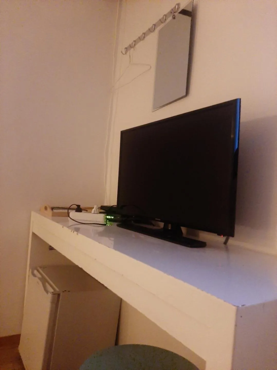 ELO Hostel
