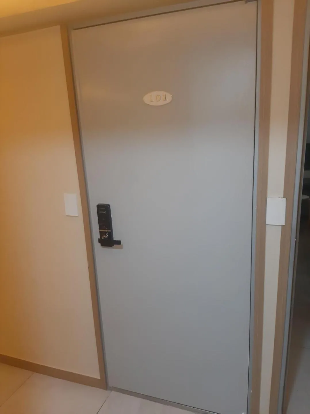 ELO Hostel
