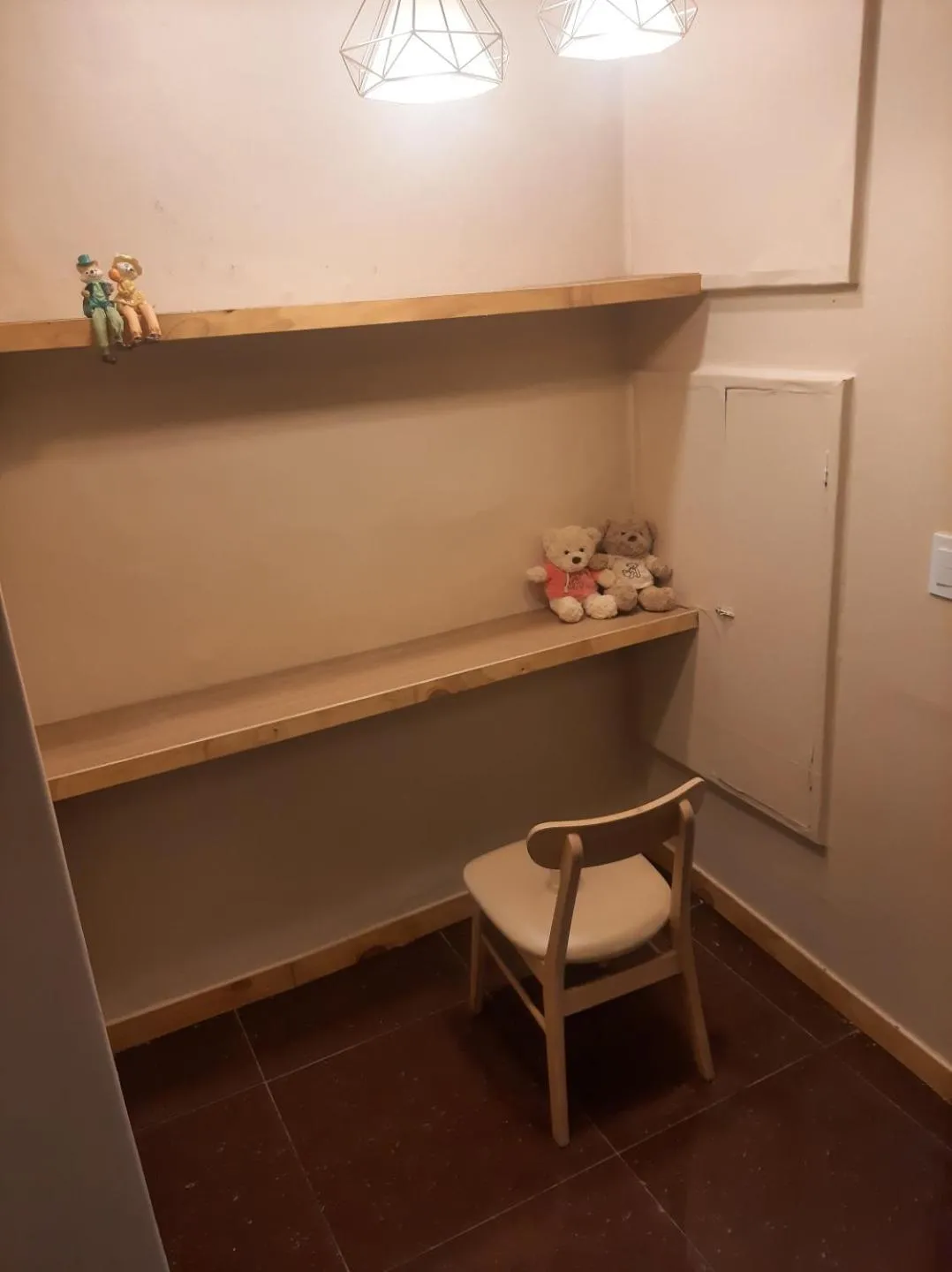 ELO Hostel