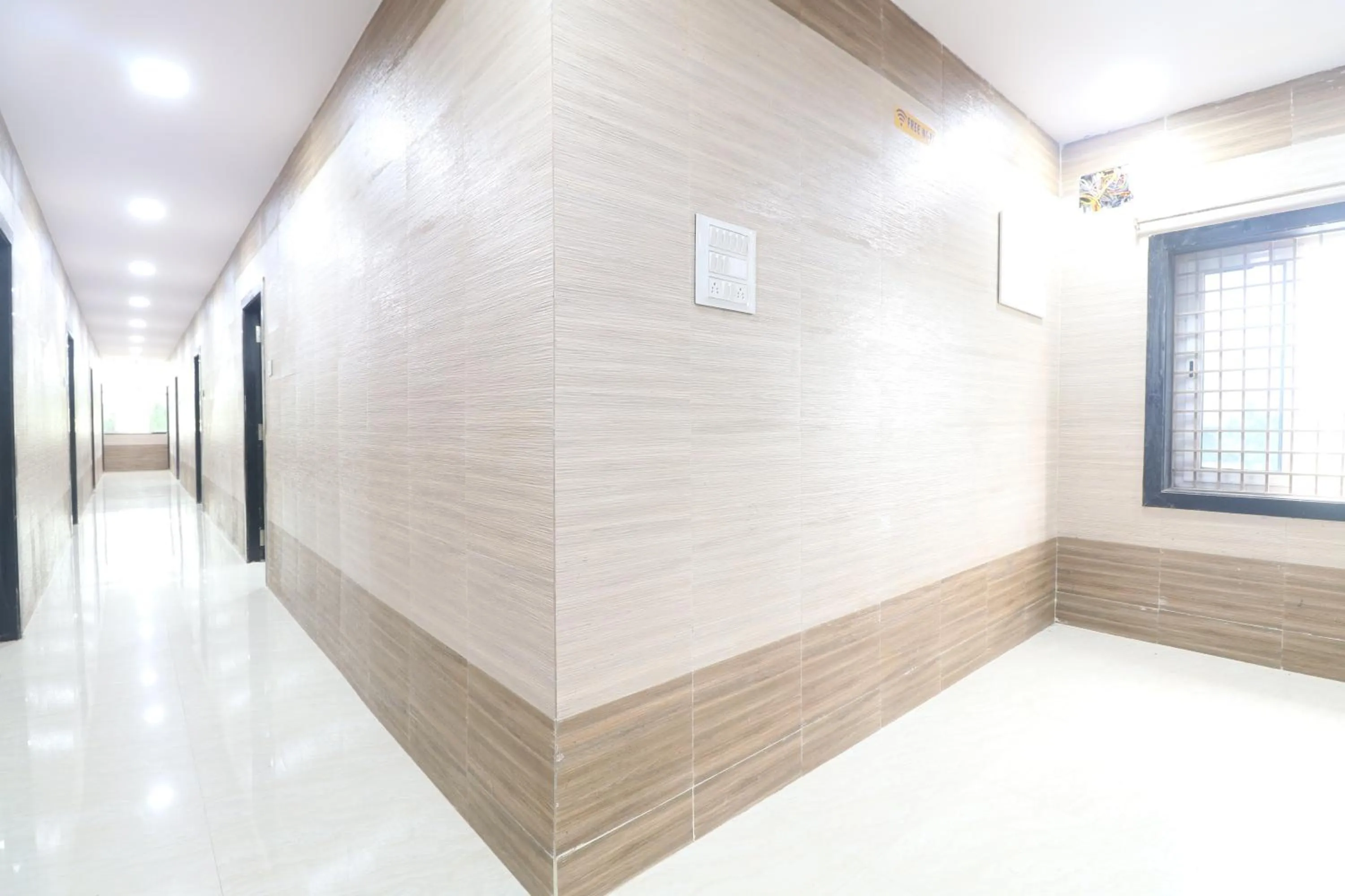 Lobby or reception in HOTEL VALLABHA RESIDENSY