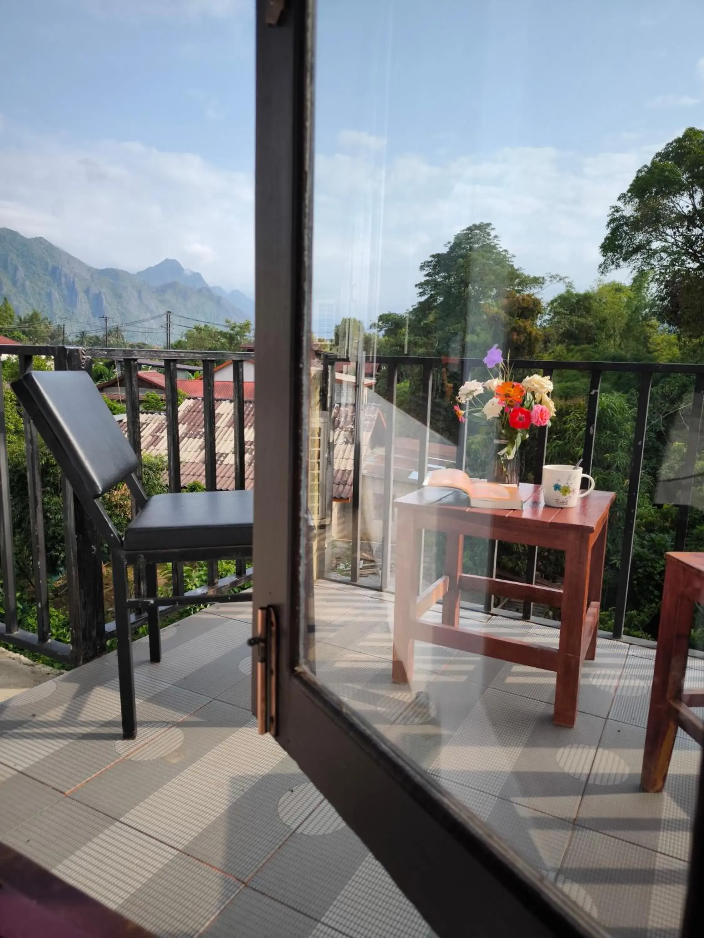 Mountain view in VangVieng Dokchampa Resort Mountain view in VangVieng Dokchampa Resort