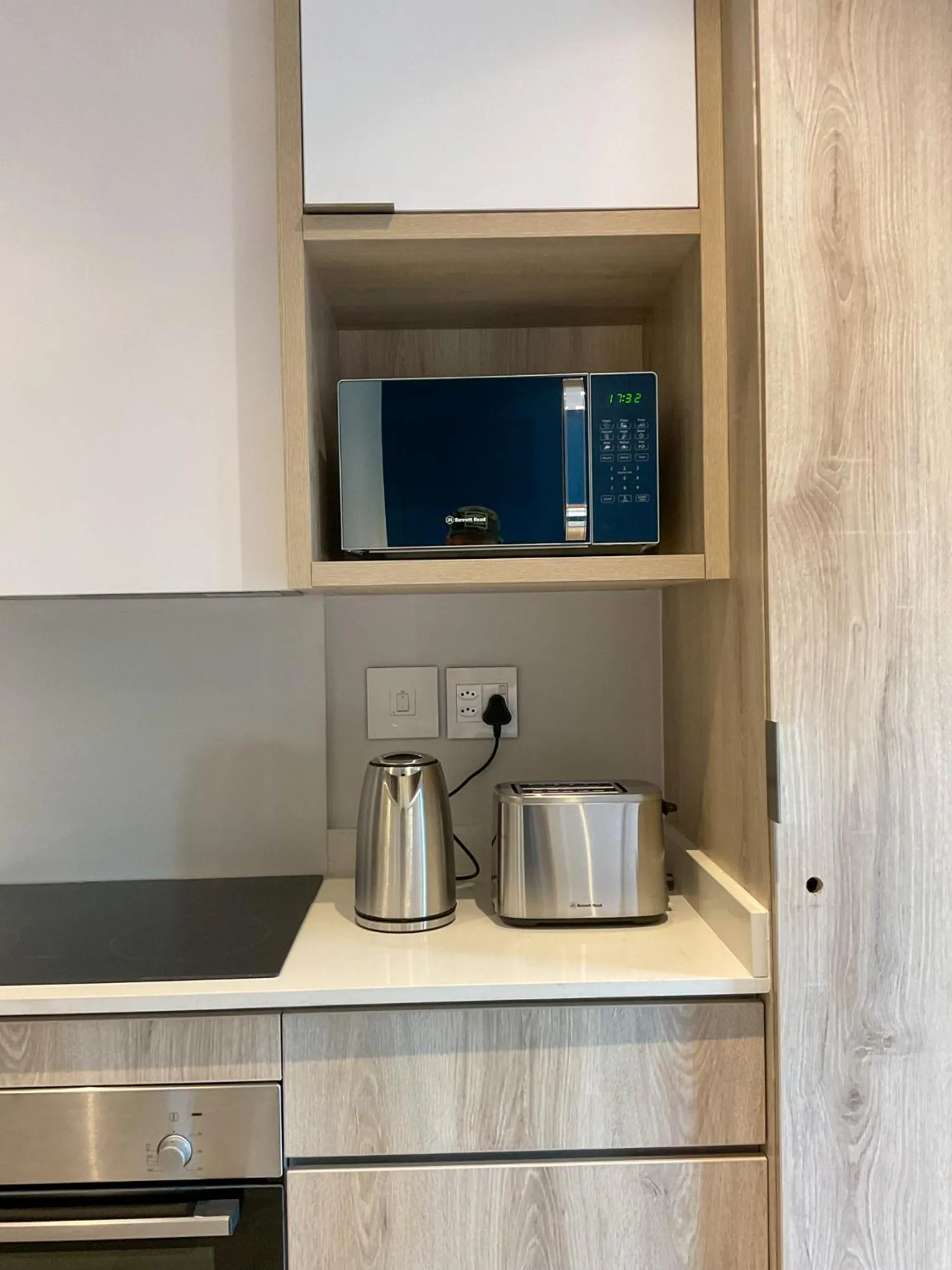 Kitchen or kitchenette in Zimbali Lakes Boulevard Suite 257