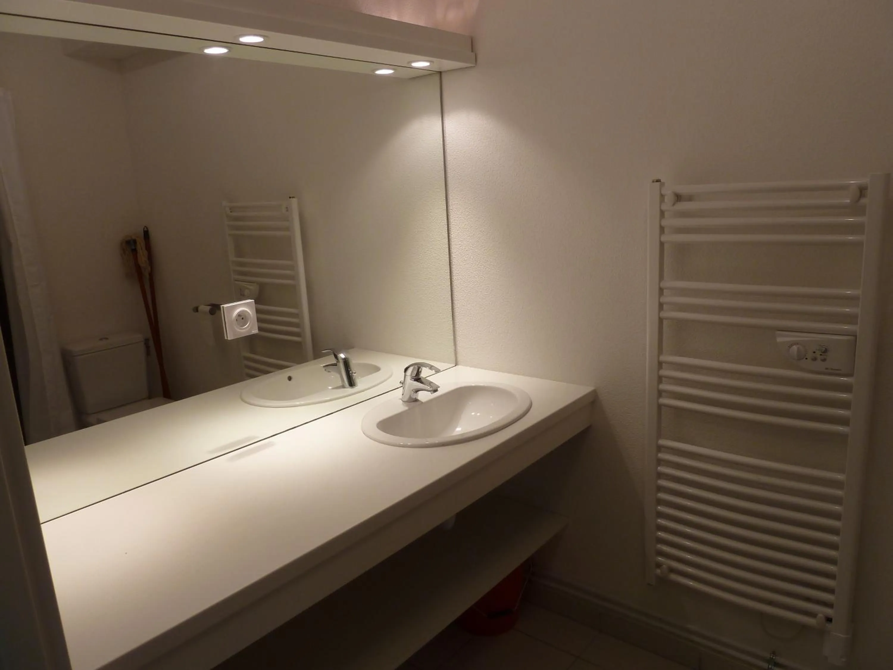 Bathroom in Kosy Appart Hôtel Résidence Arboréa