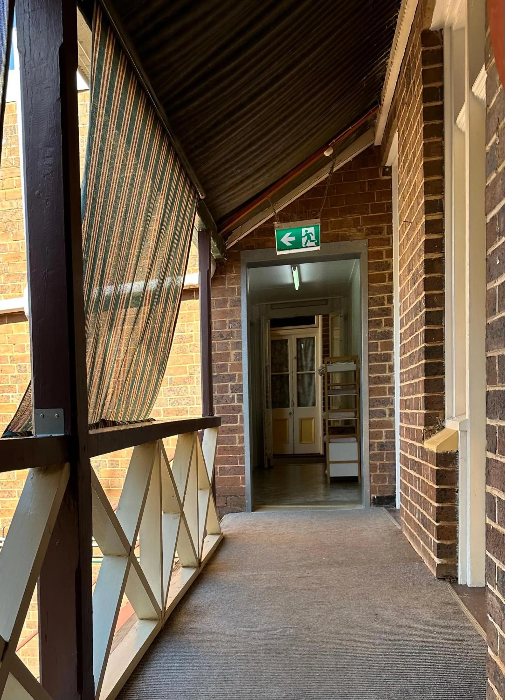 Property building in THE FED AND BED TEMORA