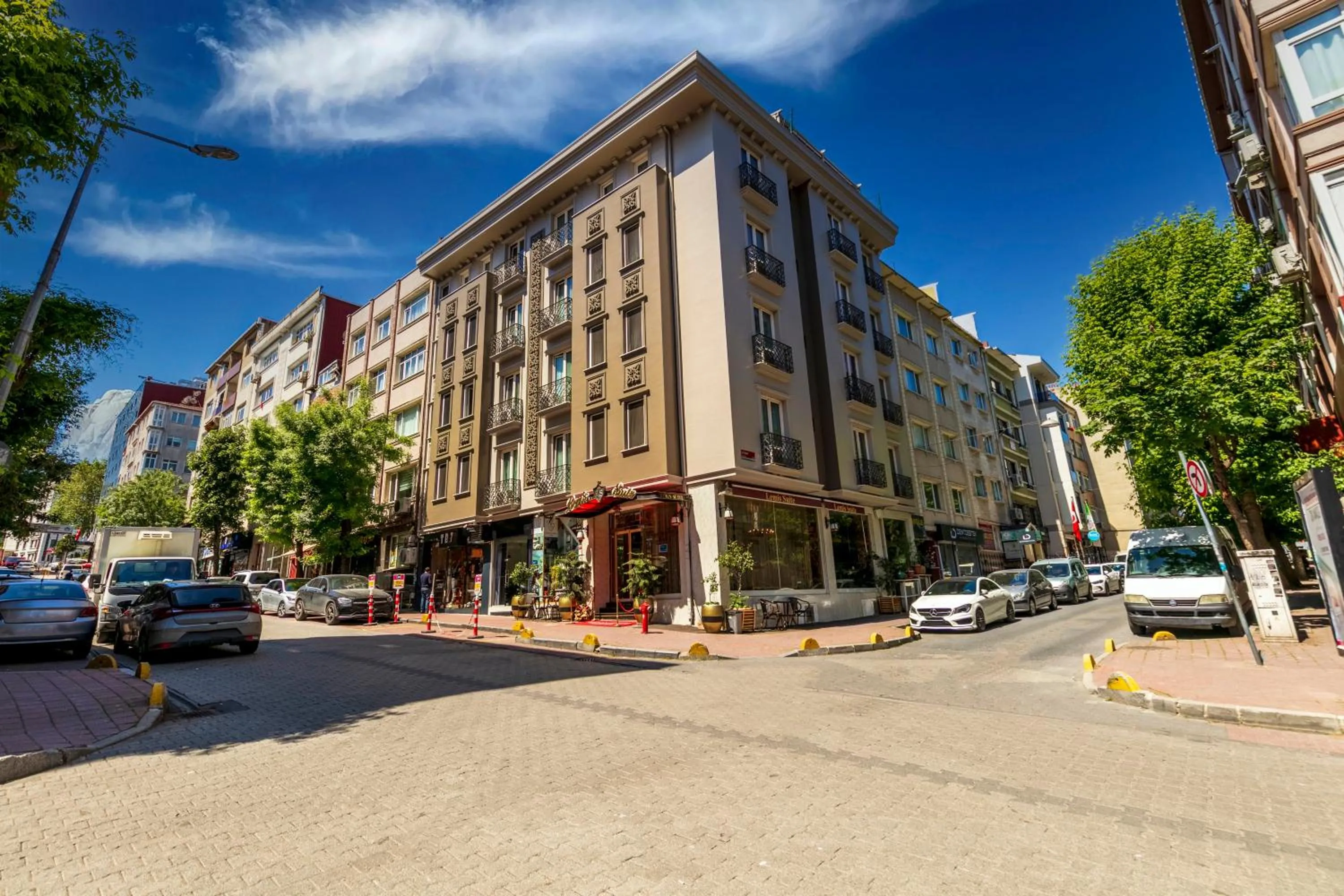 Property building in Lemis Suite Istanbul