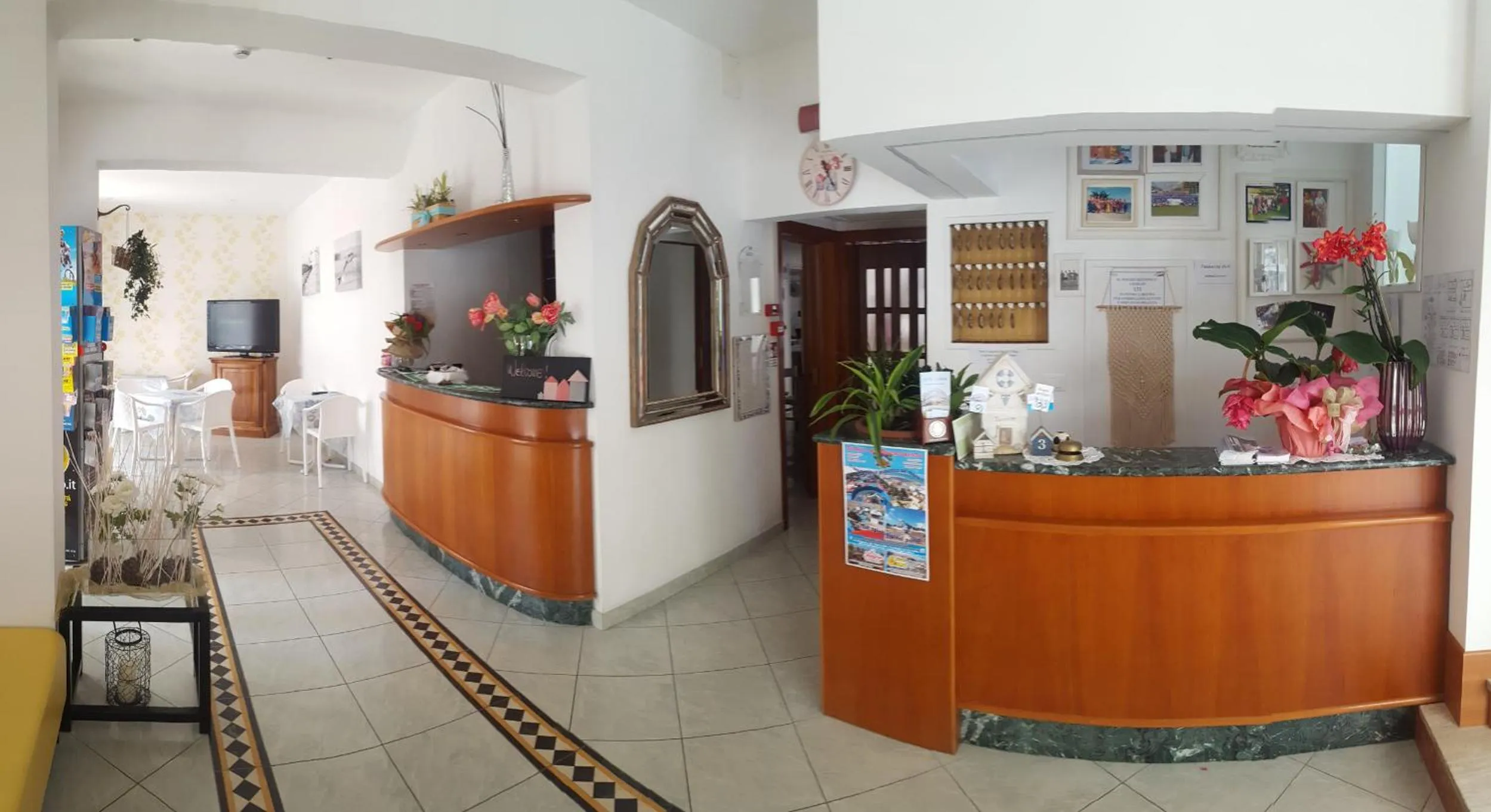 Lobby or reception in Hotel Luana