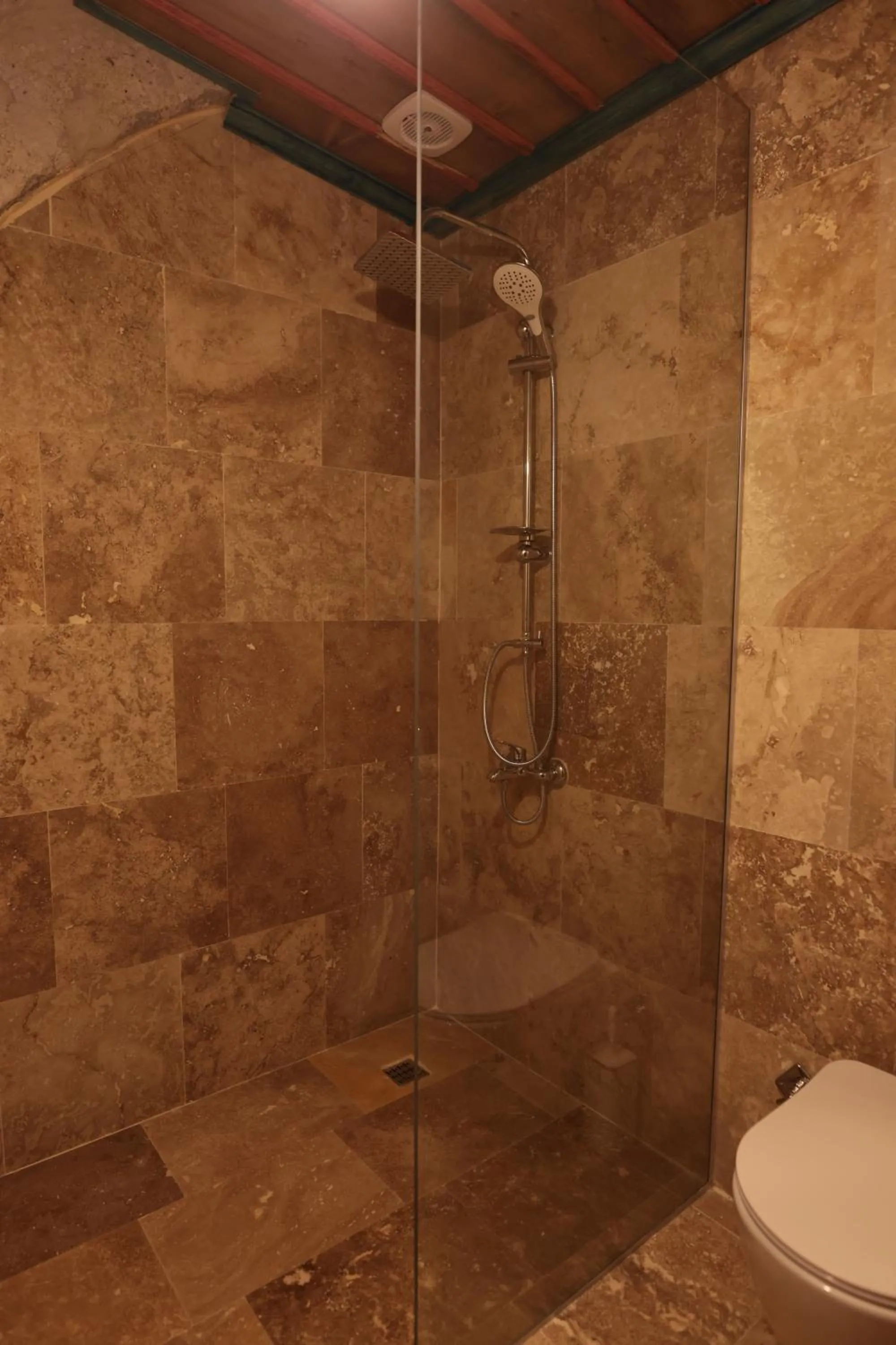 Stone Owl Otel & Restaurant