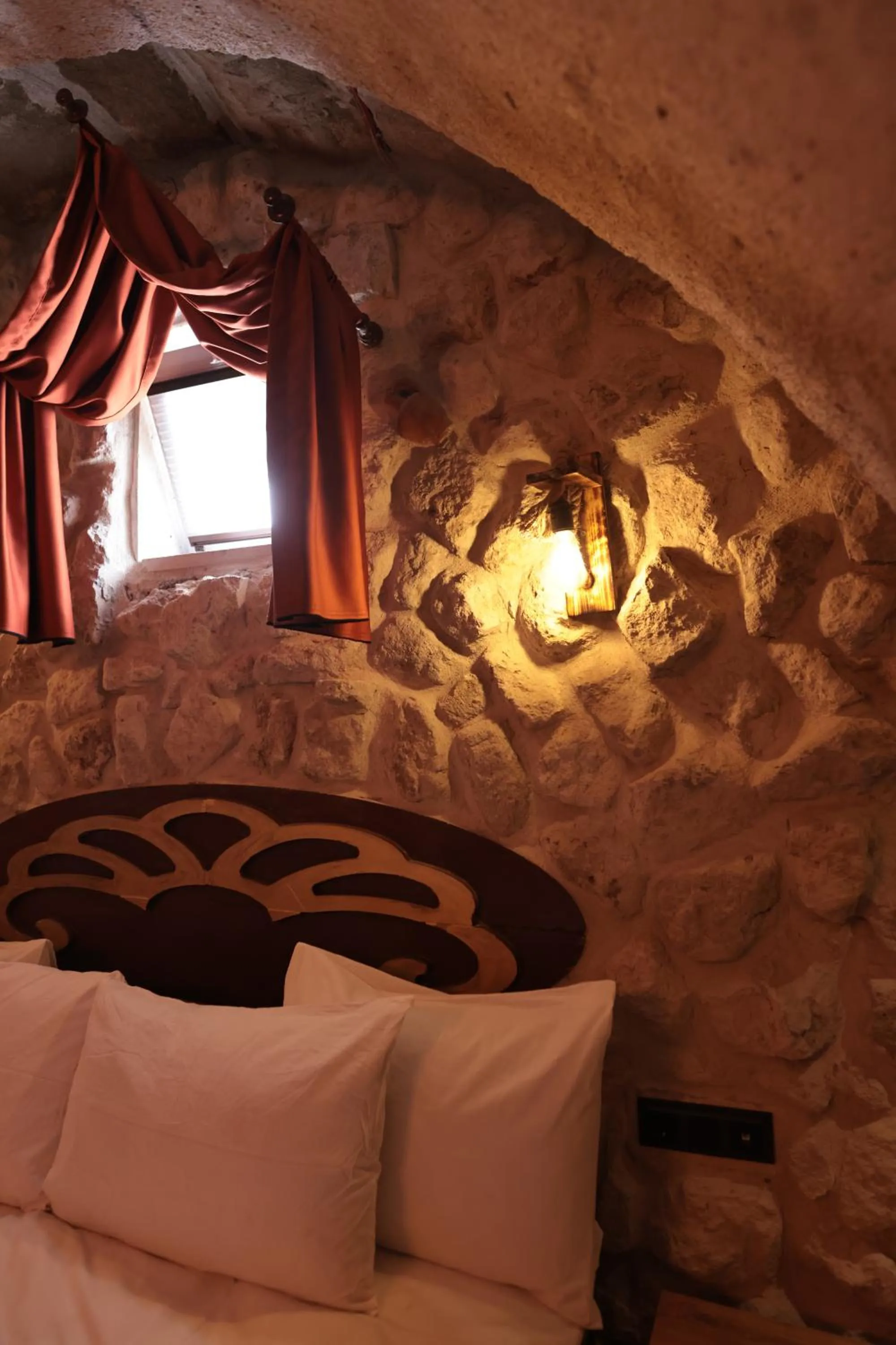 Bed in Stone Owl Otel & Restaurant
