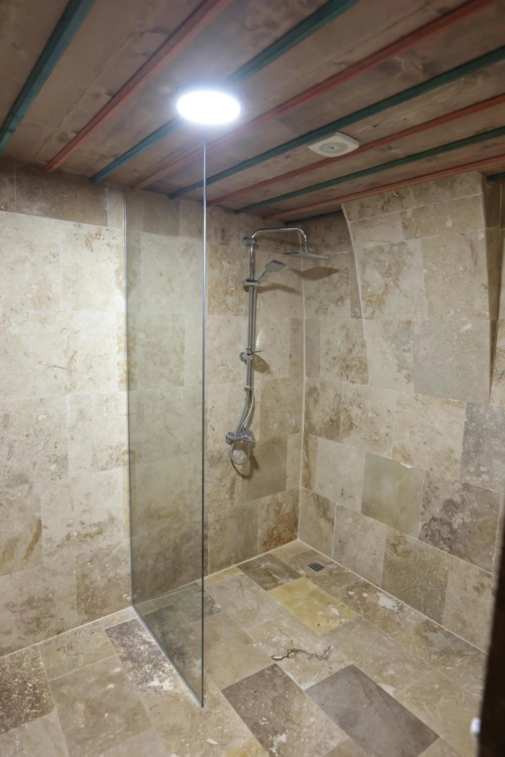 Stone Owl Otel & Restaurant