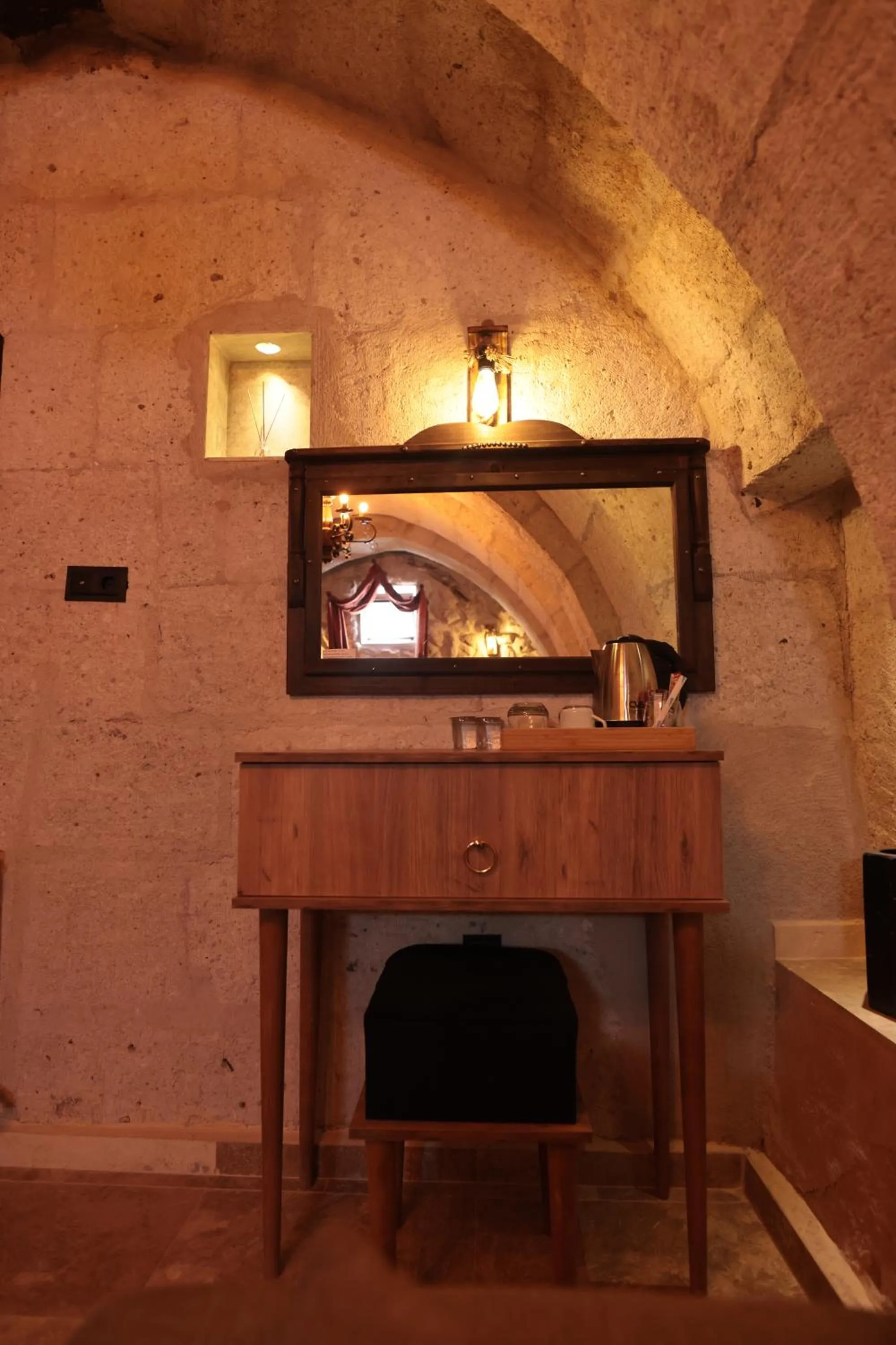 Stone Owl Otel & Restaurant