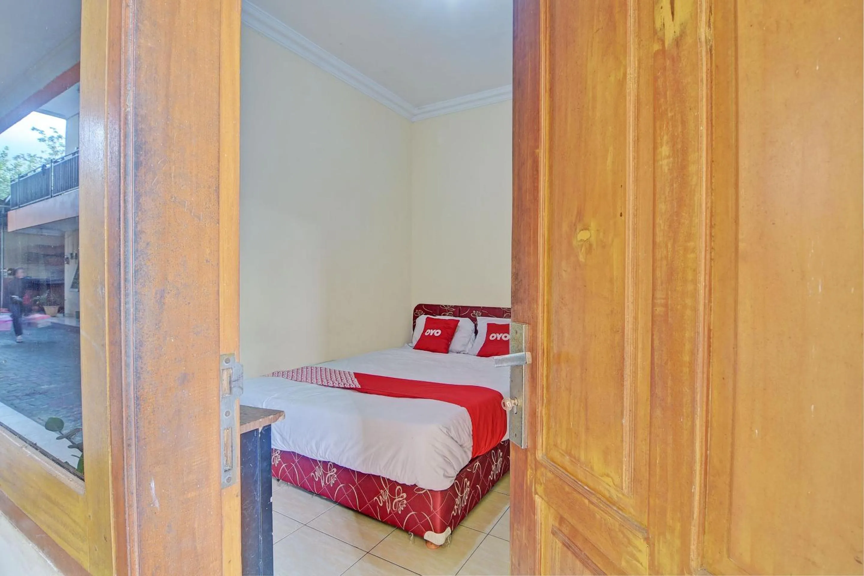 Bedroom, Bed in Hotel O Kost 99