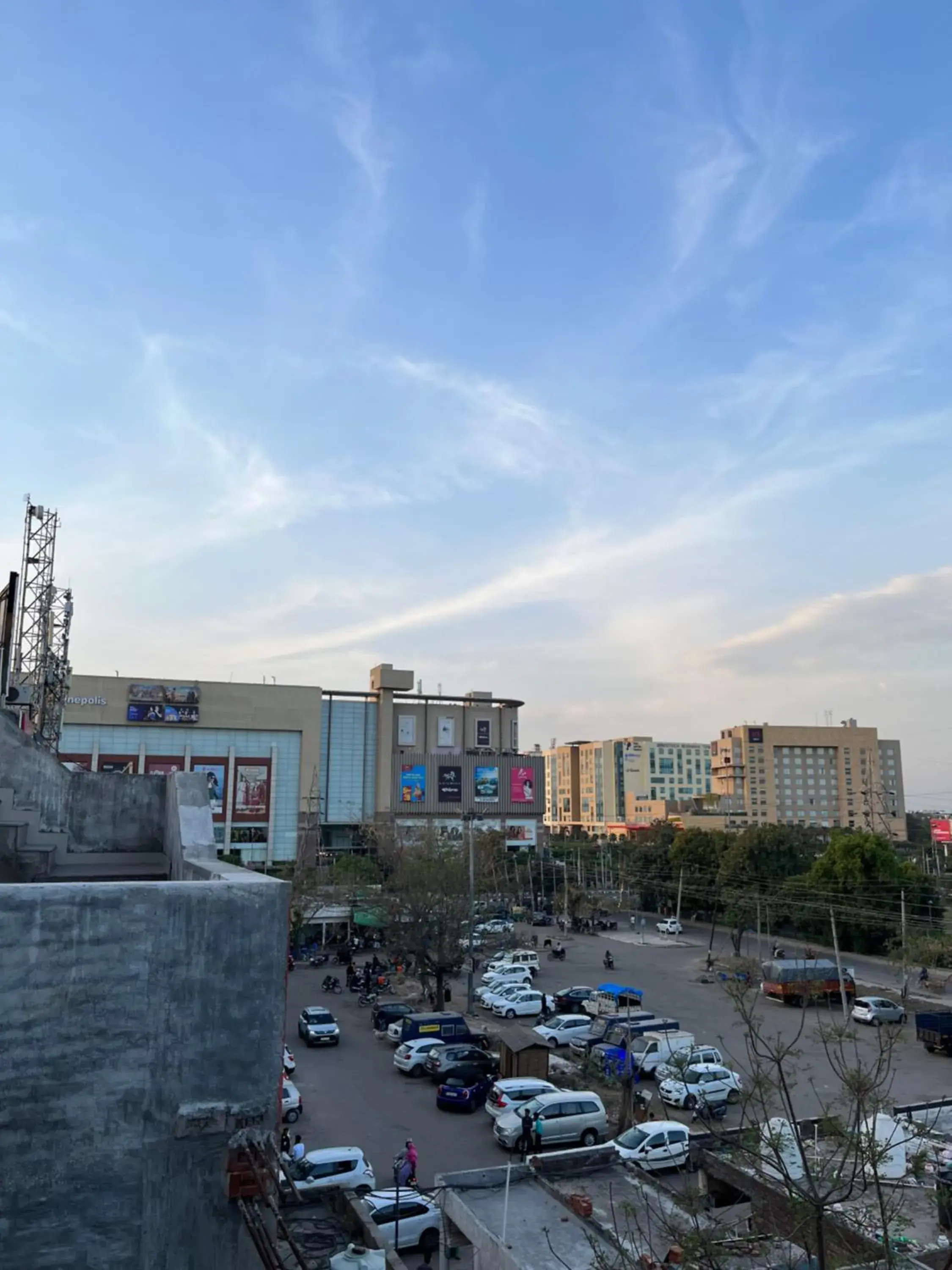 Property building in Hotel The Benz Property building in Hotel The Benz