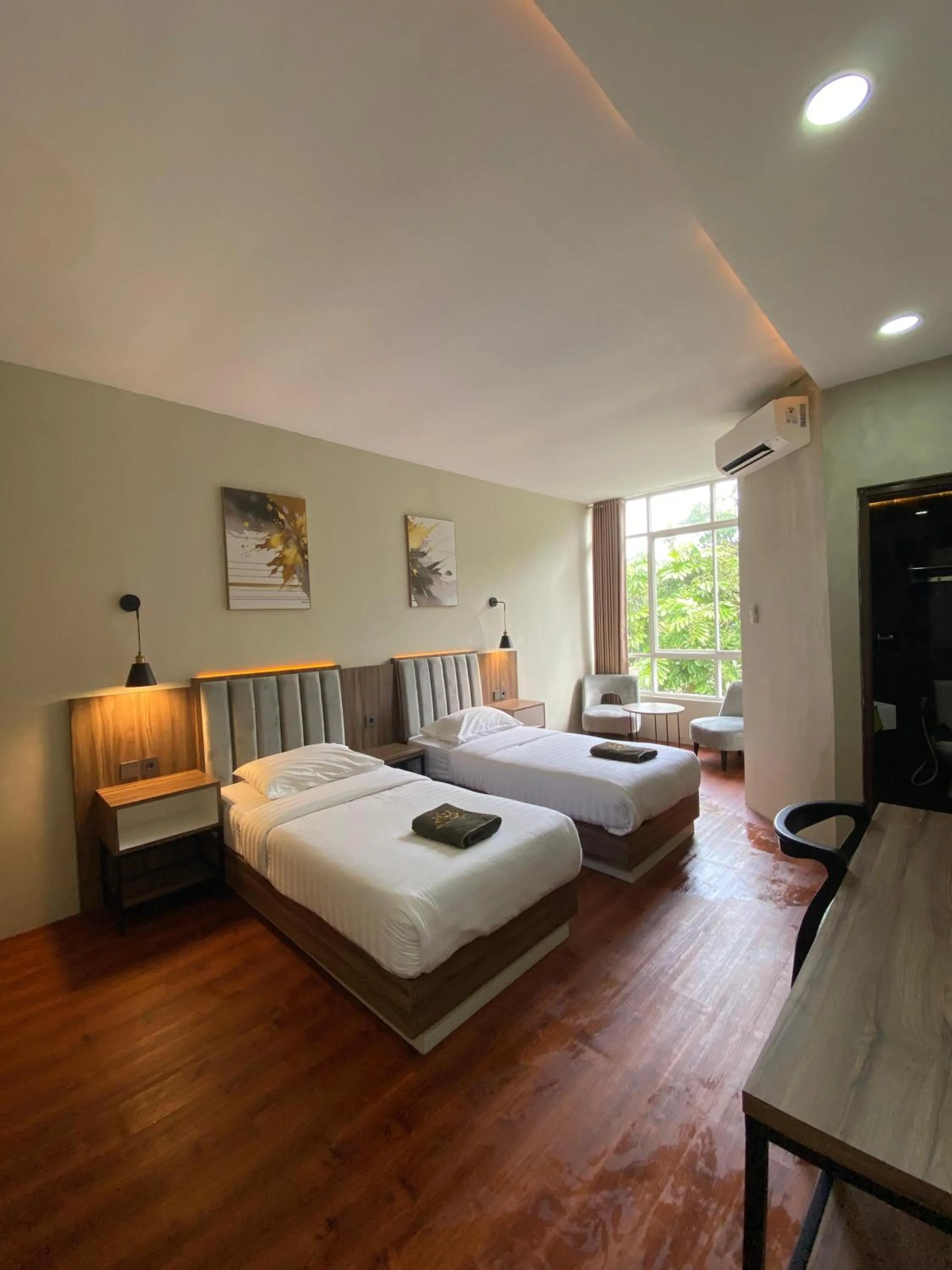 Bed in Royal Kencana Hotel powered by Cocotel