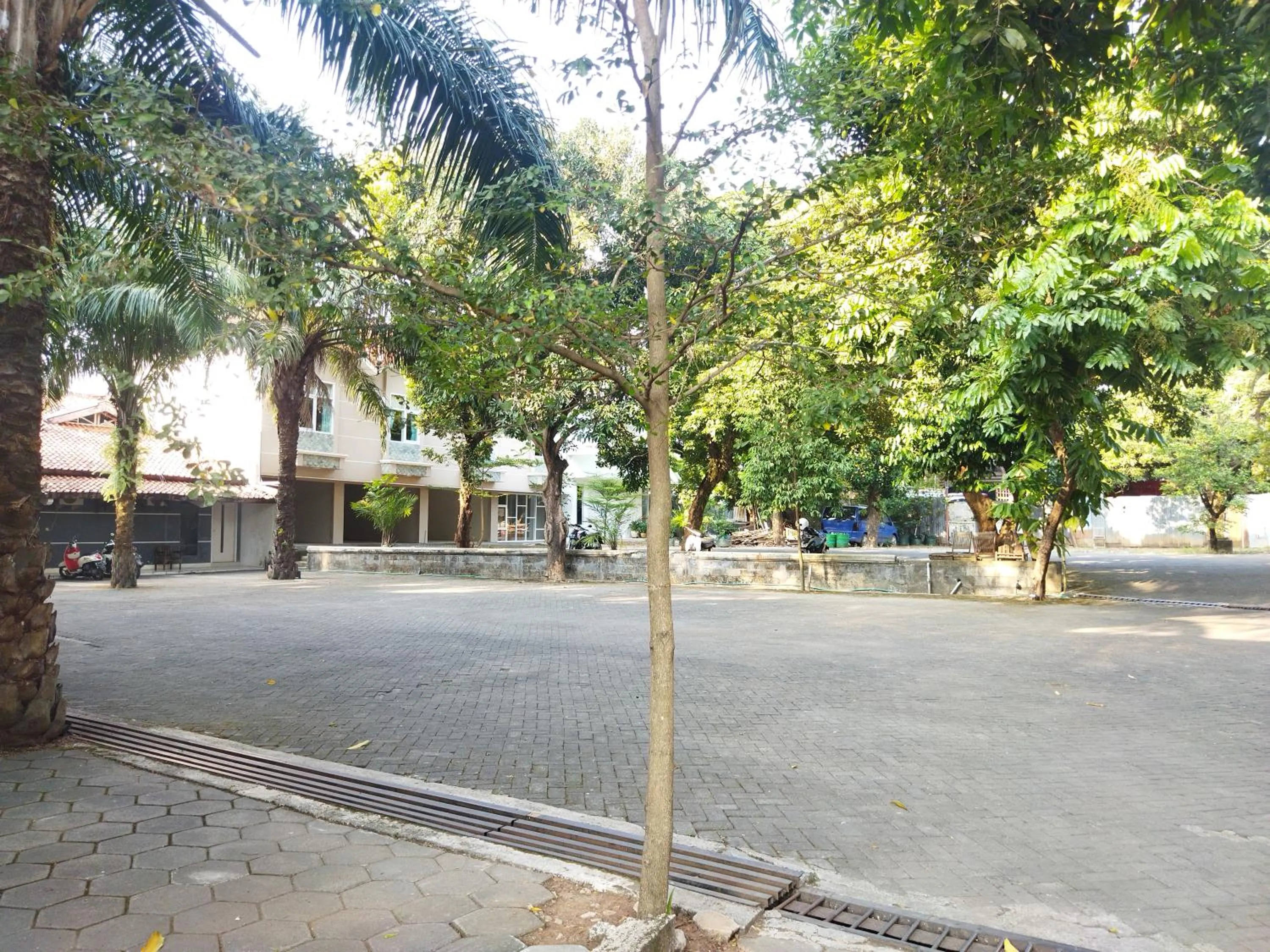 Royal Kencana Hotel powered by Cocotel